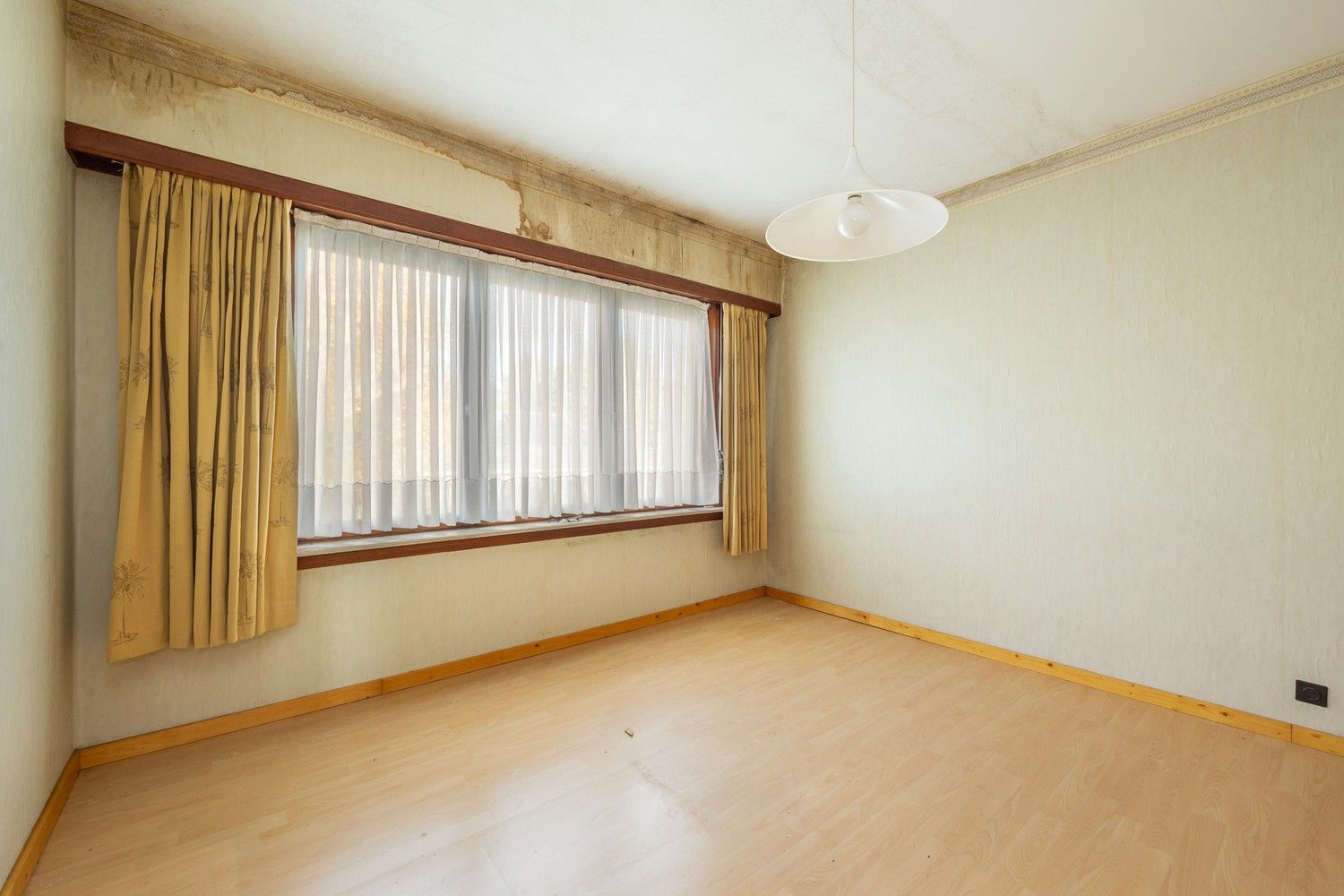 VERKOCHT Te renoveren halfopen bebouwing met zuidwestgerichte tuin in Hoogboom (Kapellen) foto 12