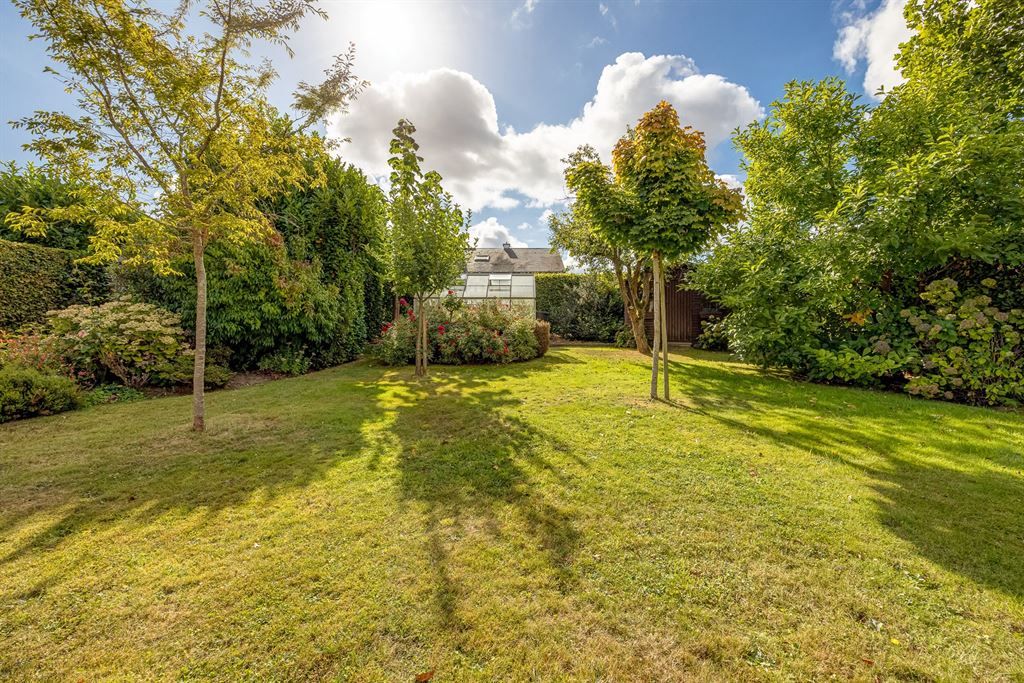 Instapklare woning in een zeer rustige wijk! foto 26