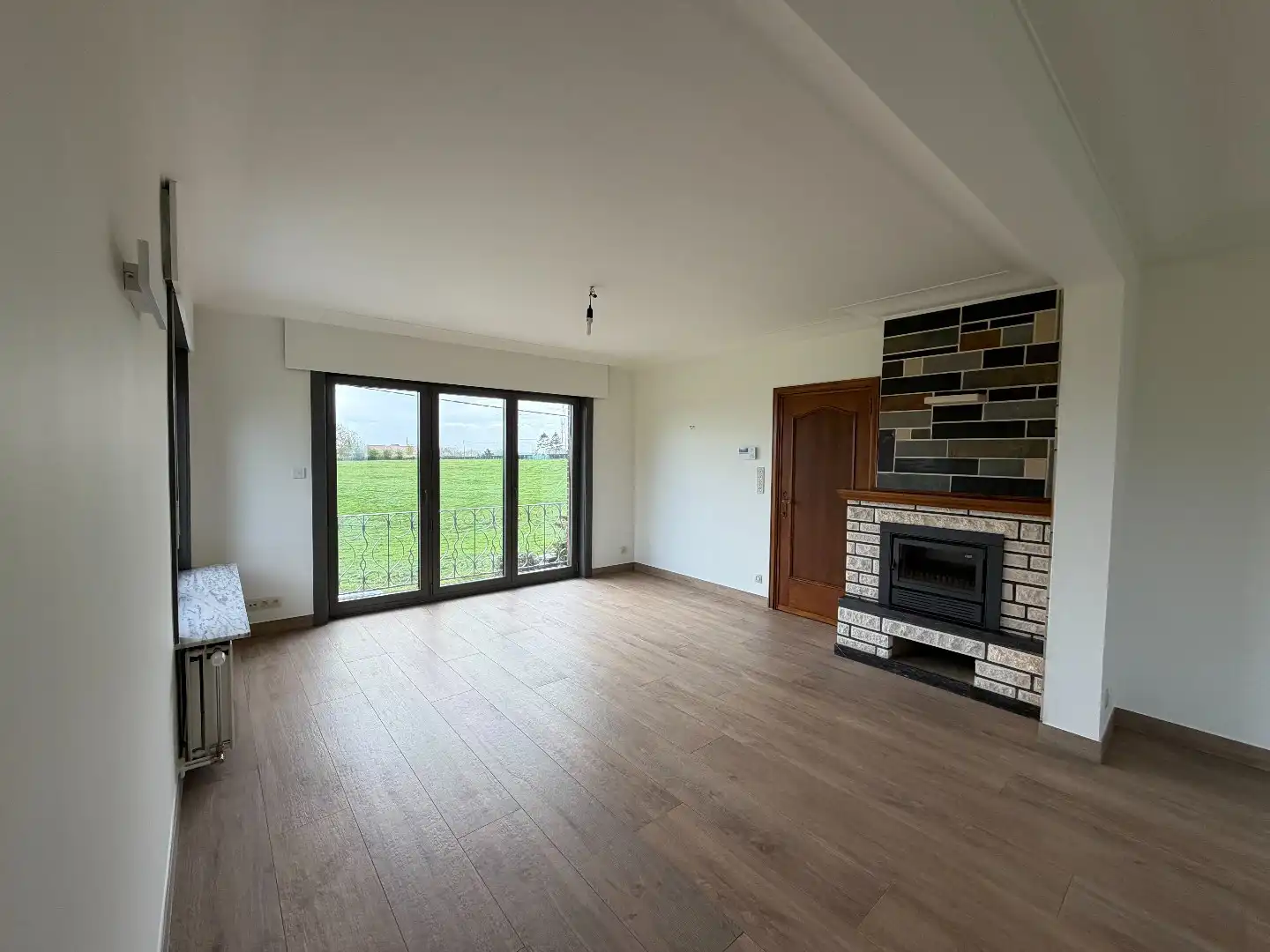 Villa met 3 slaapkamers op rustige ligging foto 4