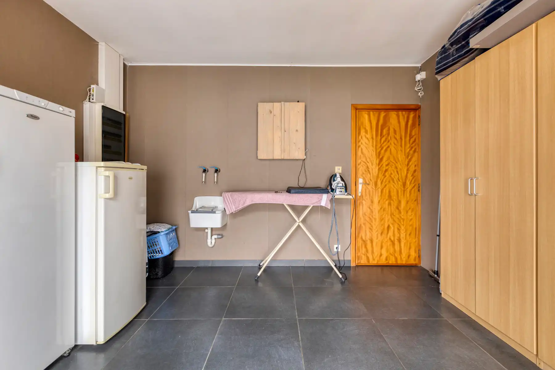 Huis met opslag, ruime tuin en mog. tot kangeroe/zorgwoning foto 20