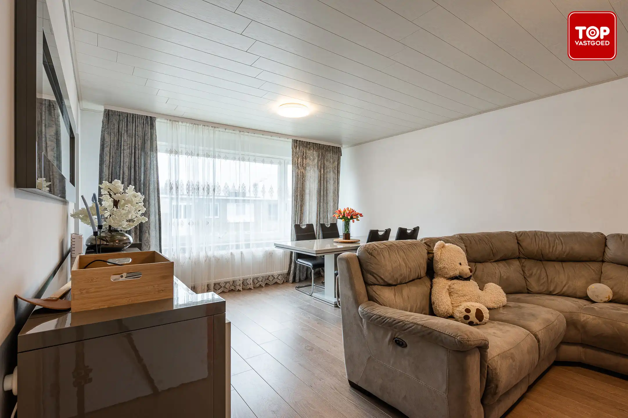 2-slaapkamer appartement met garage. foto 4