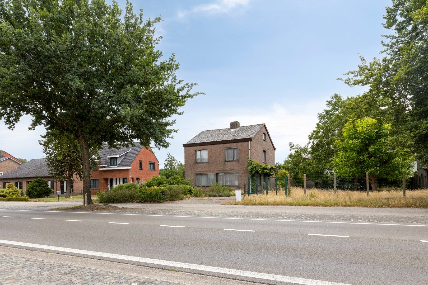 Hoofdfoto van de publicatie: Verzorgde woning met 3 slpks, centraal gelegen in Mol ! 