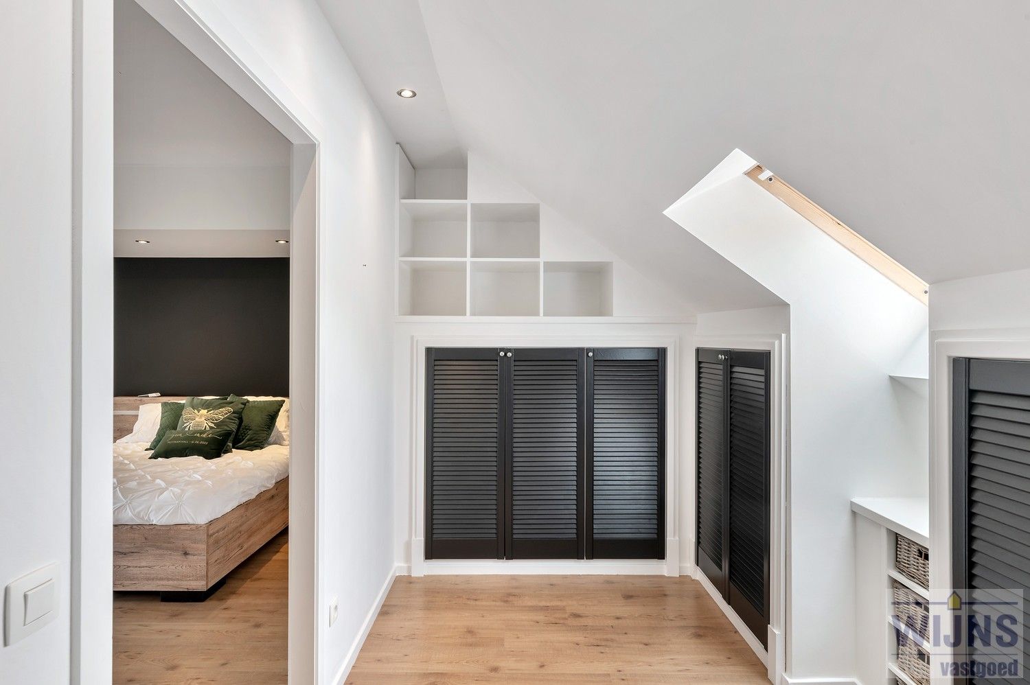 "OPENHUIS" op donderdag 26/06 van 18u tot 19u30!! Prachtige en ruime villa met mogelijk zes slaapkamers gelegen op een toplocatie. foto 50