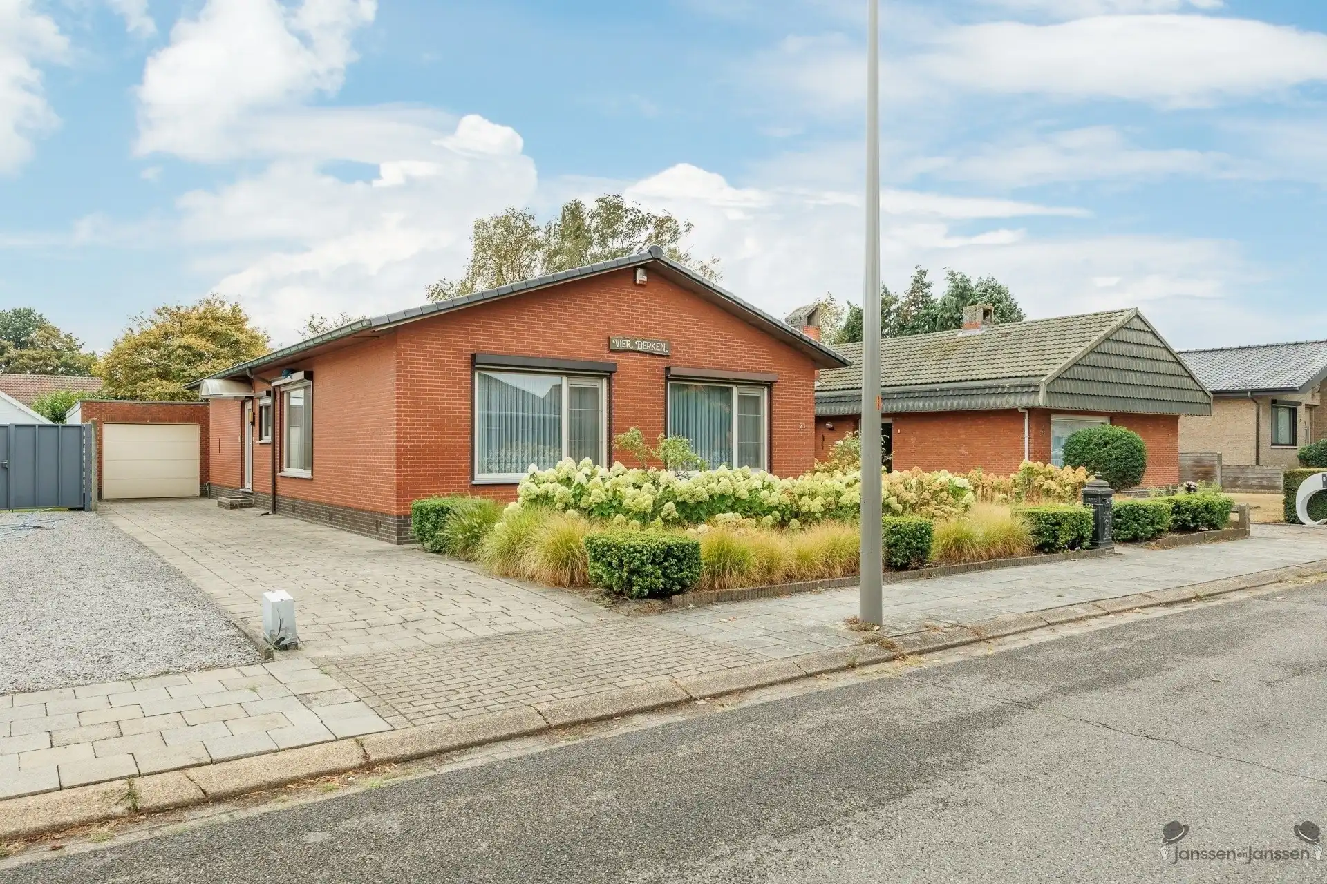 charmant huis foto 30