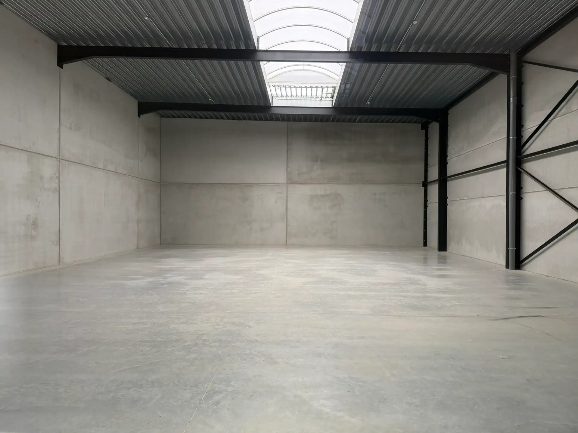 Nieuwbouw KMO-unit te huur op toplocatie in Kapellen foto 2