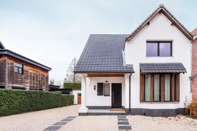 Prachtige woning met meerdere mogelijkheden, wonen en werken combineren of kangoeroewoning. foto 2