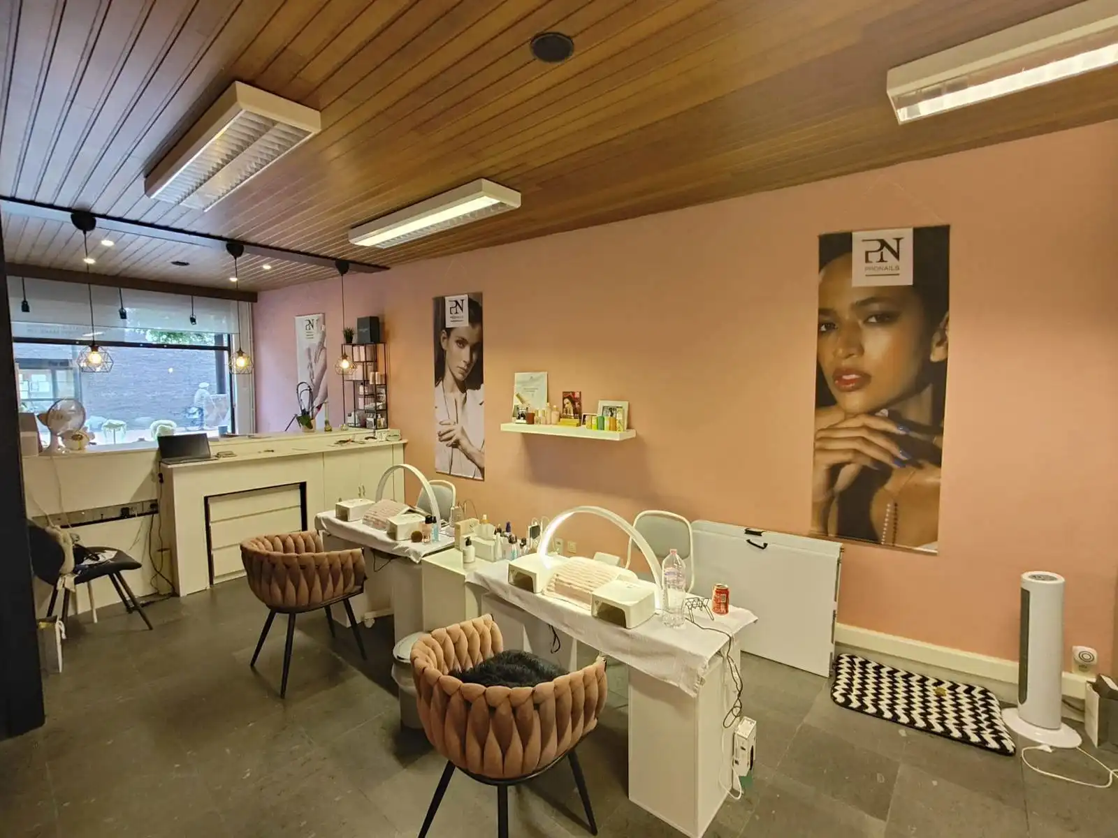 Investeringspand met vennootschap op toplocatie foto 3