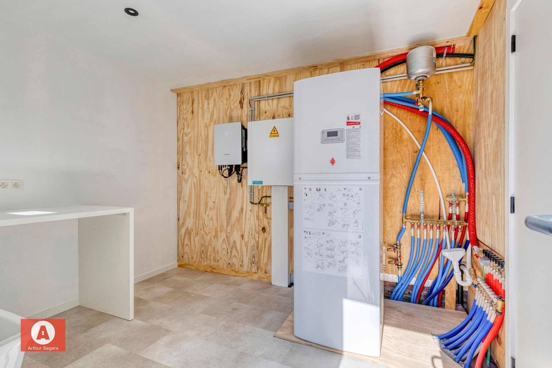 Totaal gerenoveerde woning met A-label in Baasrode foto 14