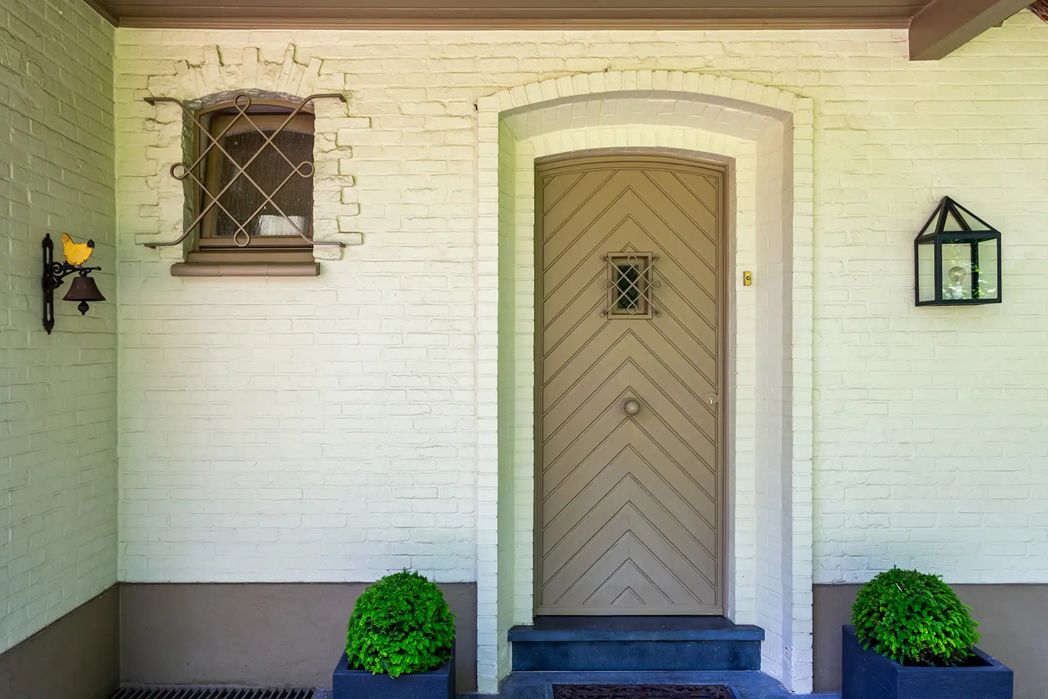 Charmante klasse-villa met rieten dak in bosrijke omgeving foto 4
