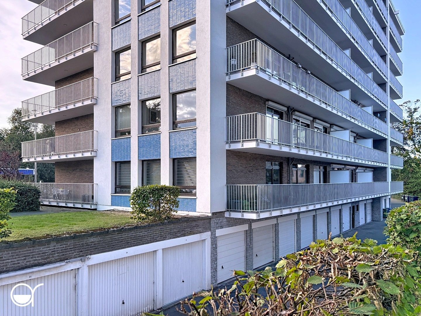 Appartement met groot terras en zicht op het groen op 1.3km van Dampoortstation foto 12