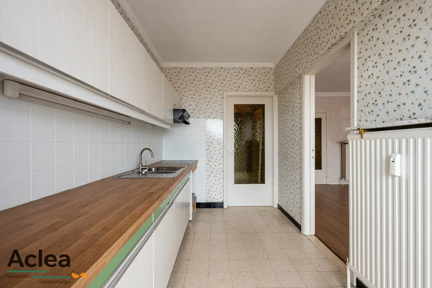 Ruim opgefrist appartement in centrum Eeklo foto 8