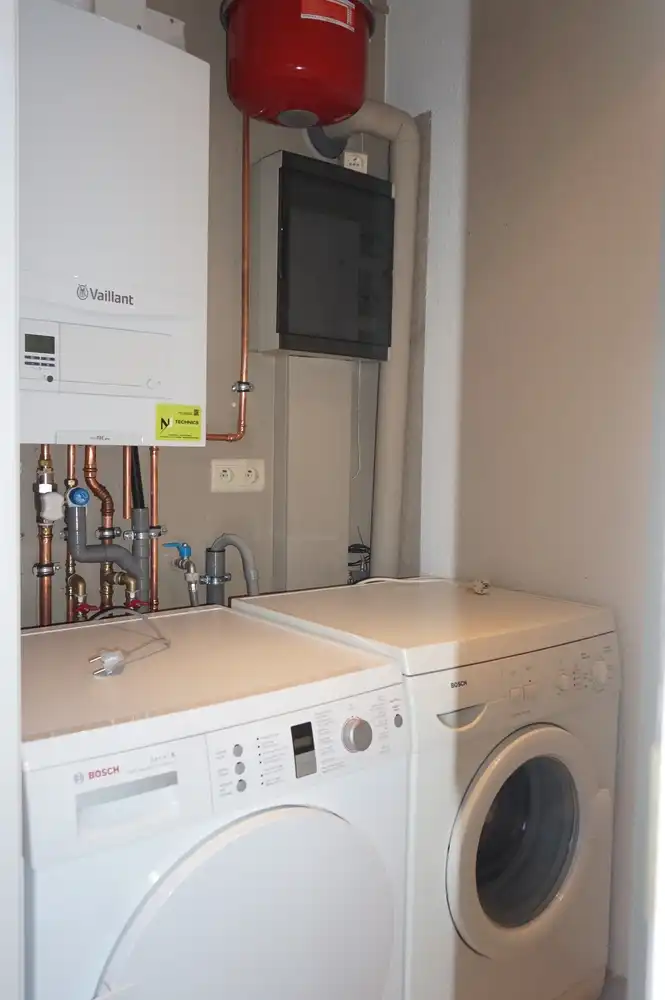 Instapklaar appartement met 2 slaapkamers, terras en dubbele ondergrondse garage – Solferinostraat 4, Paal foto 7