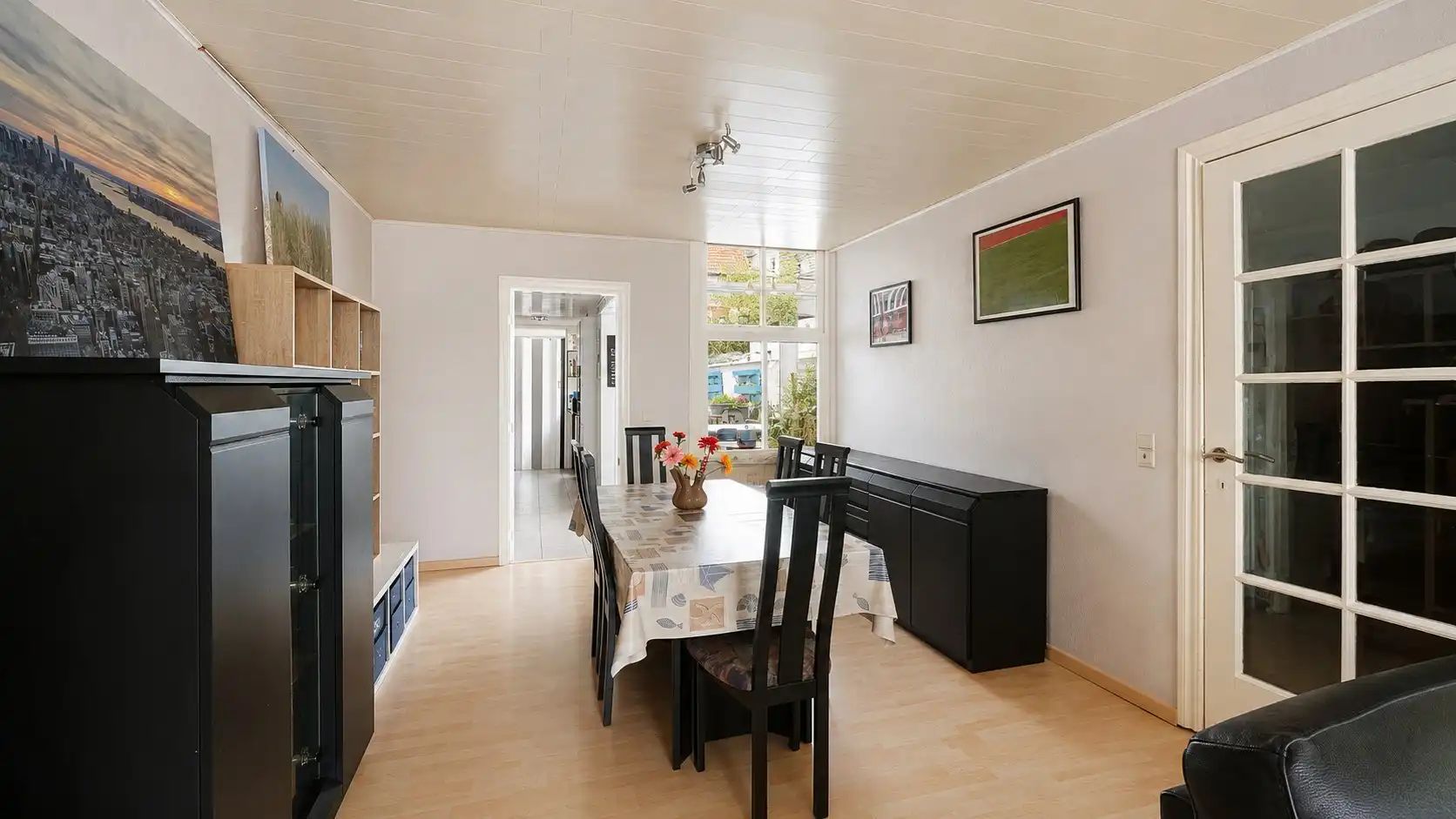 Woning met zonnige tuin en 4 slaapkamers te Knokke foto 7