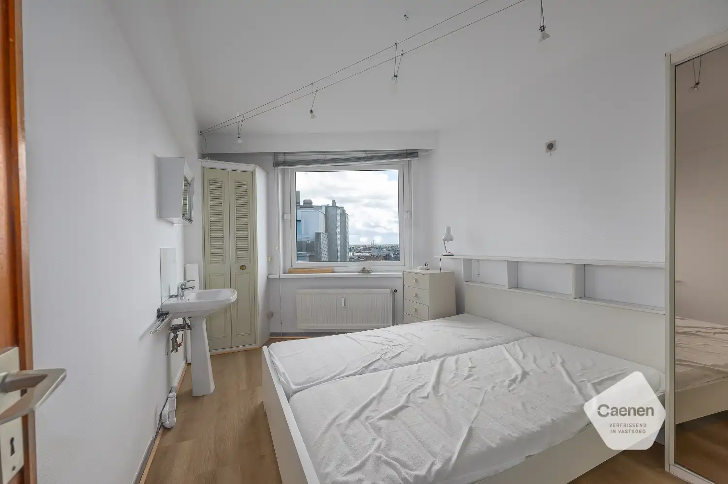 Twee slaapkamer appartement met prachtig zicht! foto 18