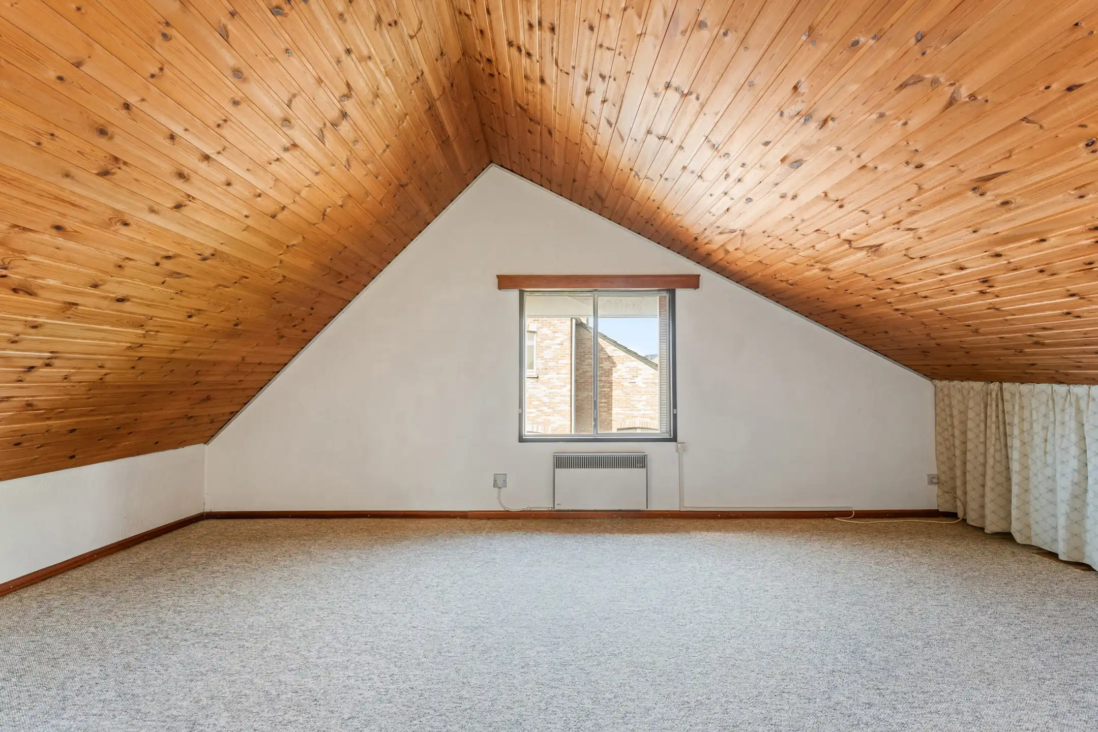 Charmante woning met garage in Zichen foto 13