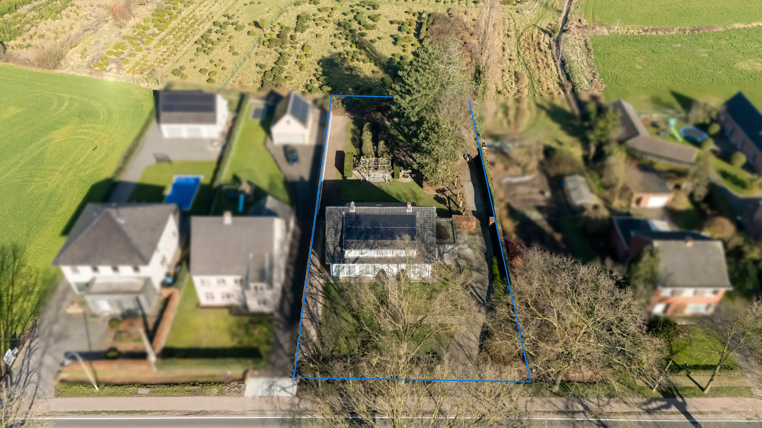 Charmante gerenoveerde villa op perceel van 1.389 m² foto 33