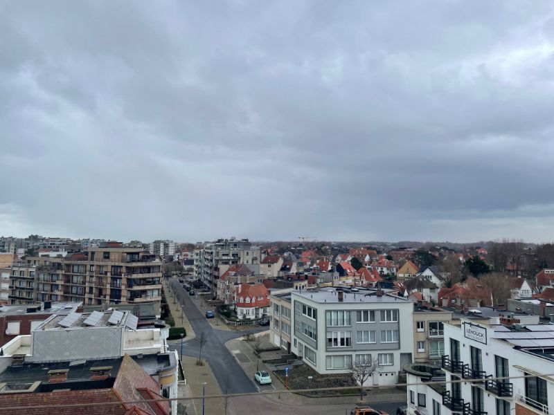 Charmant duplex-appartement met mooie, ruimte terrassen in hartje Koksijde-Bad! foto 21