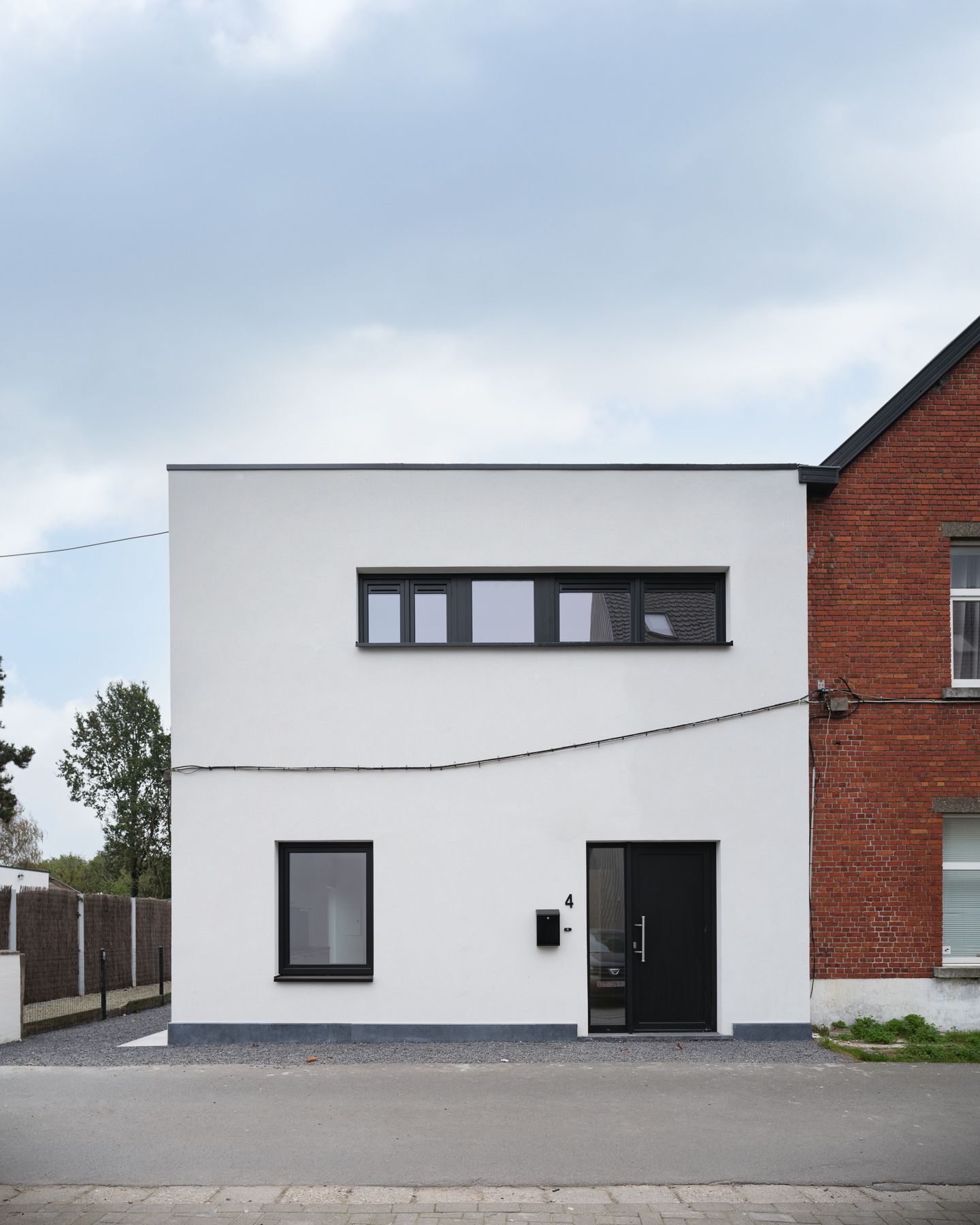 Moderne woning met tuin gelegen nabij het dorpsplein foto 19