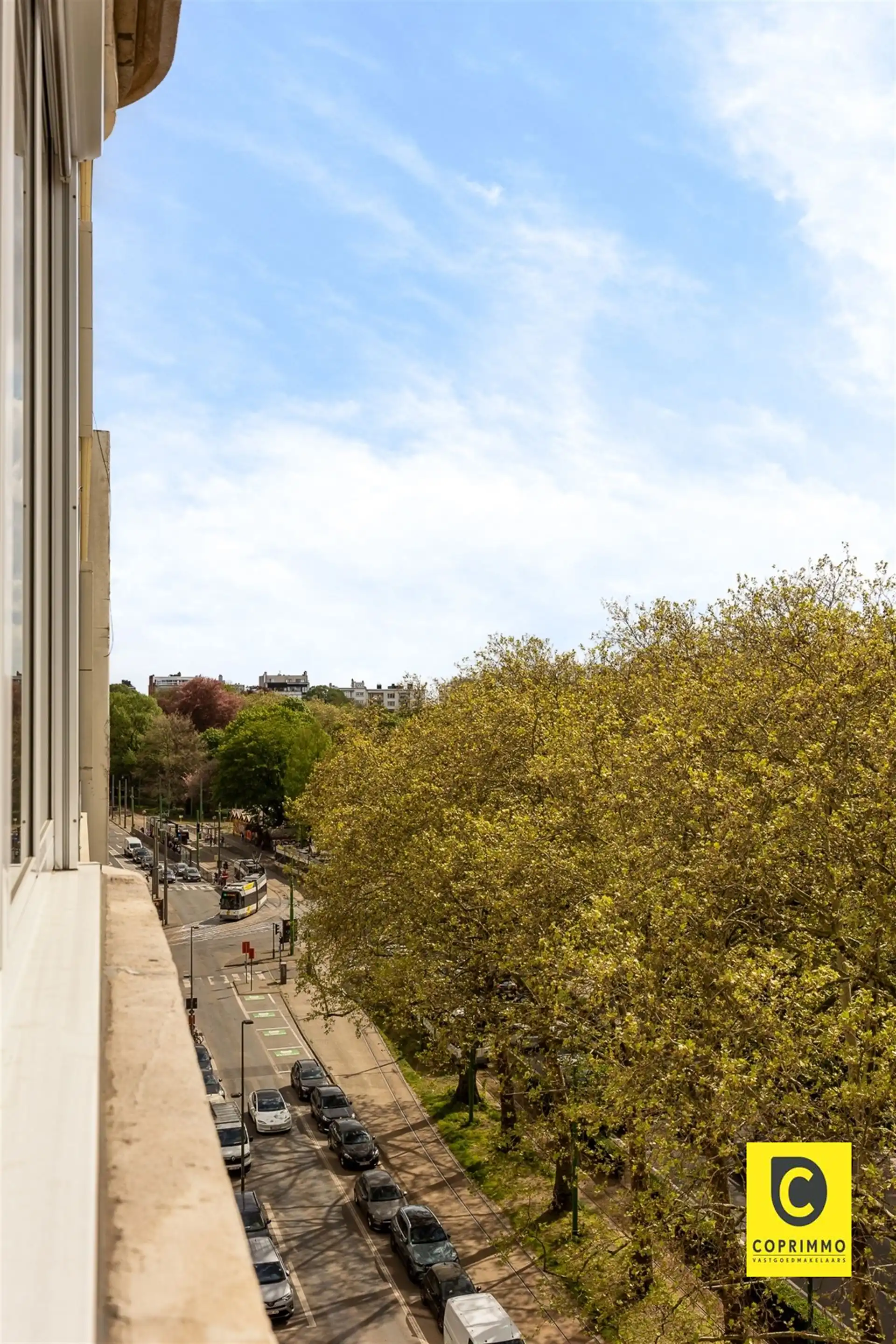 Charmant 3slpk dakappartement met terras en P foto 4