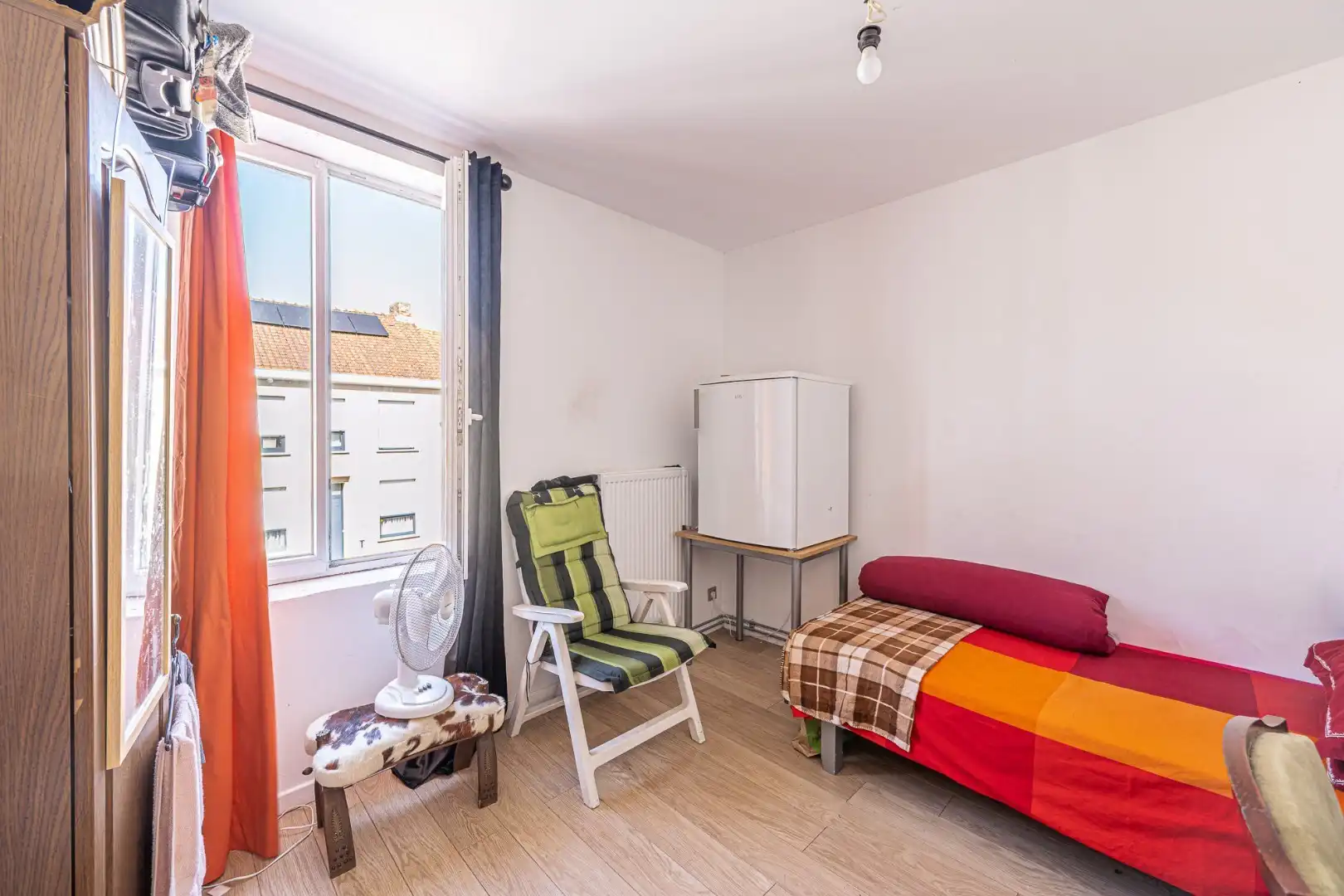 Lichtrijke woning met 4 slaapkamers en zonnige tuin in Menen foto 12