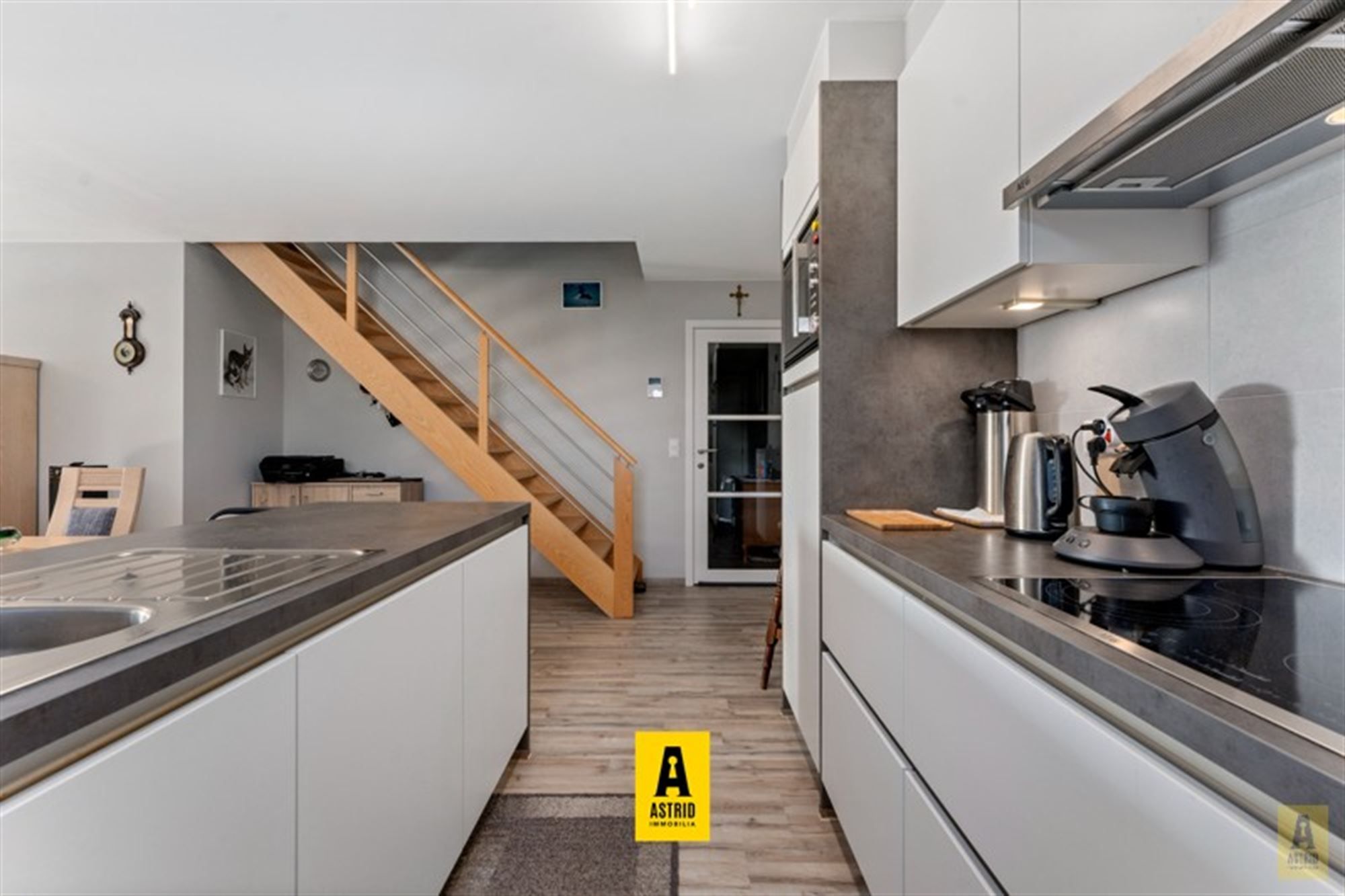 Schitterend appartement met zonneterras en drie slaapkamers! foto 9