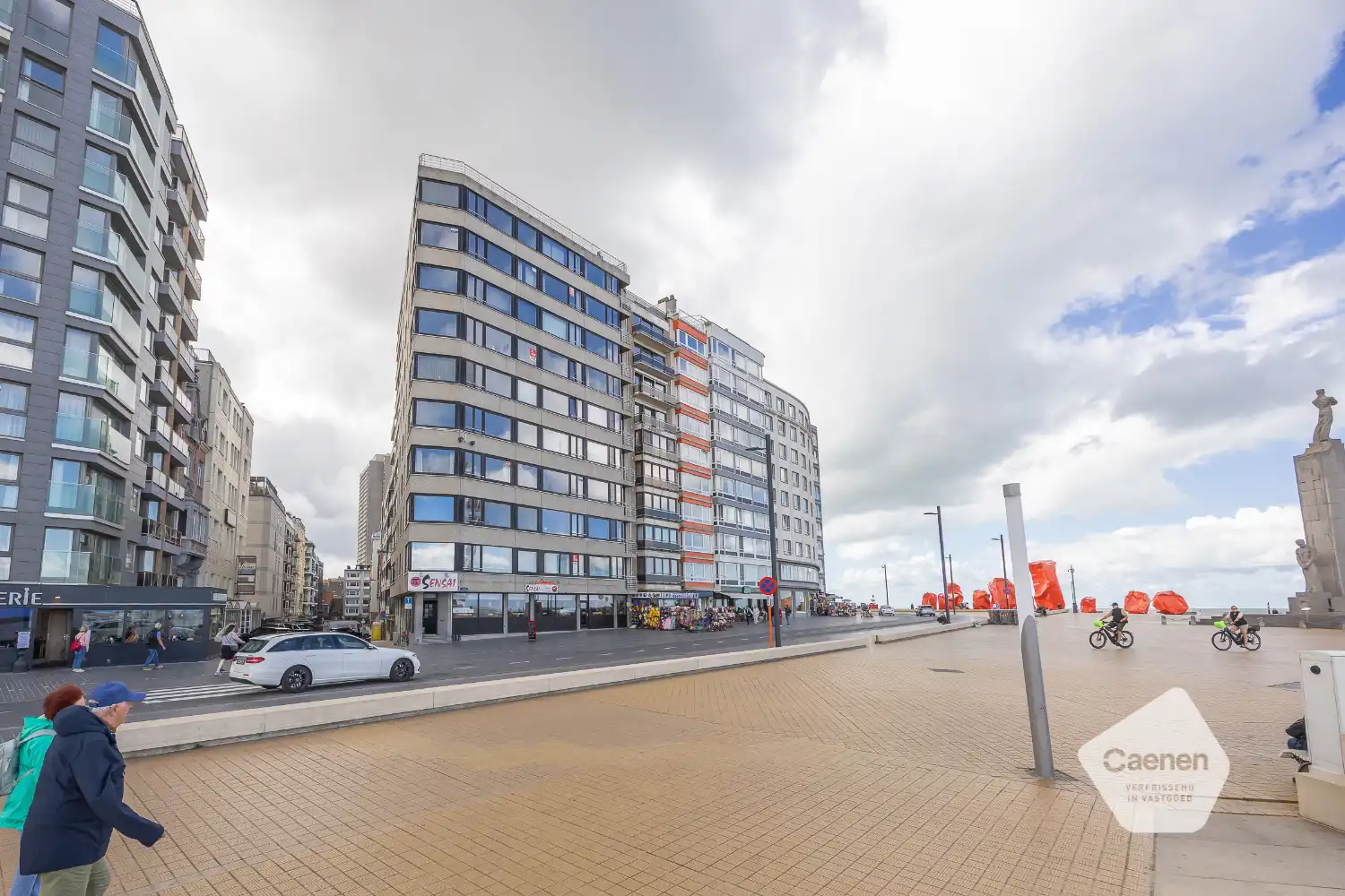 Twee slaapkamer appartement met prachtig zicht! foto 24