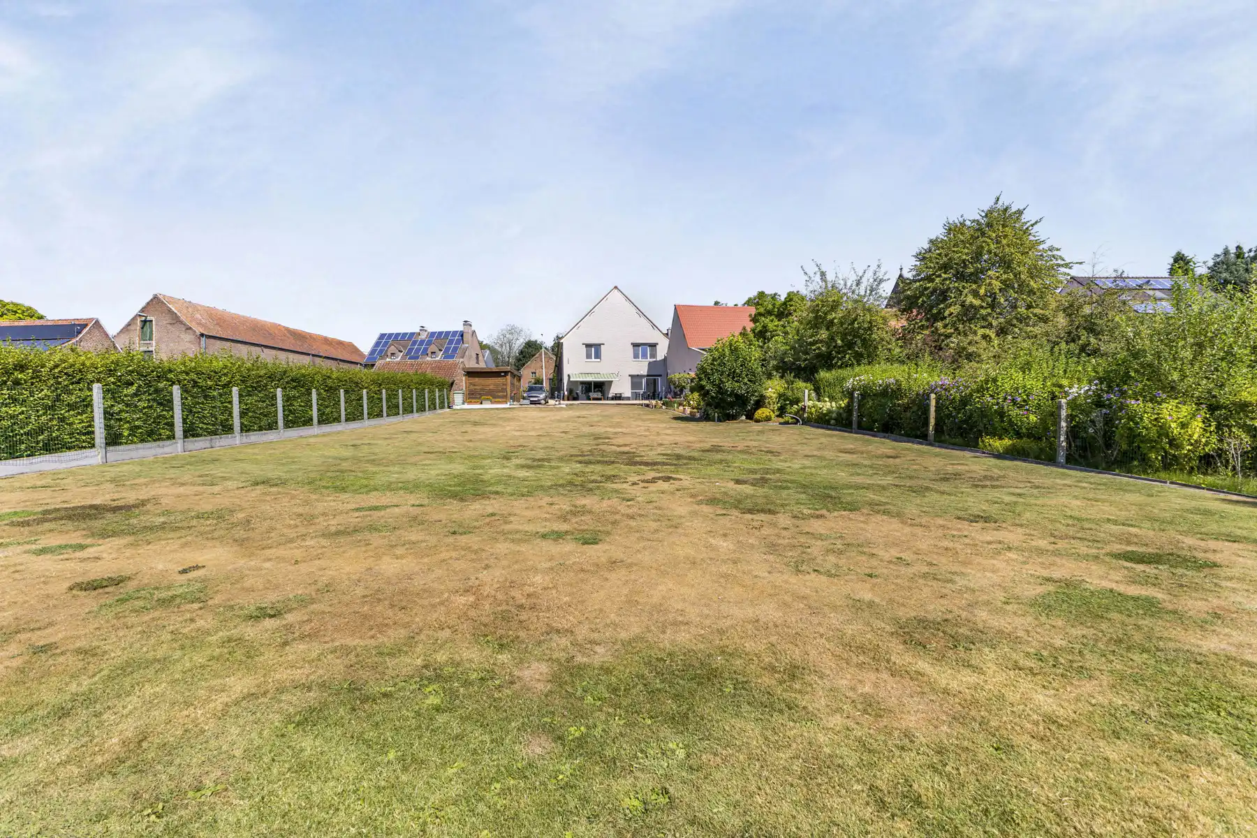 Ruime karakterwoning met 6 kamers, 3 badkamers en tuin foto 28
