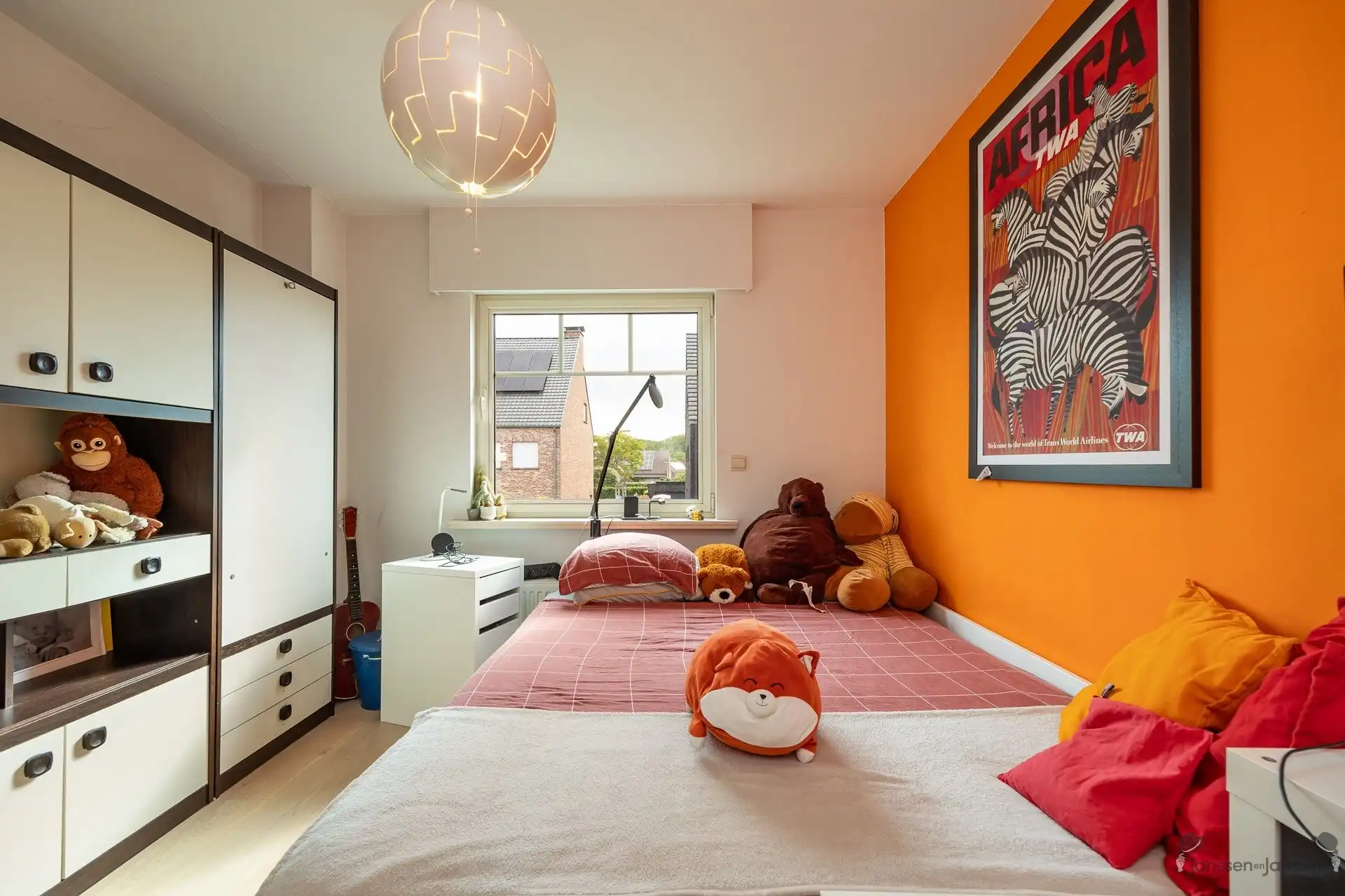 Ruime HOB met 5 slaapkamers en tuin foto 13