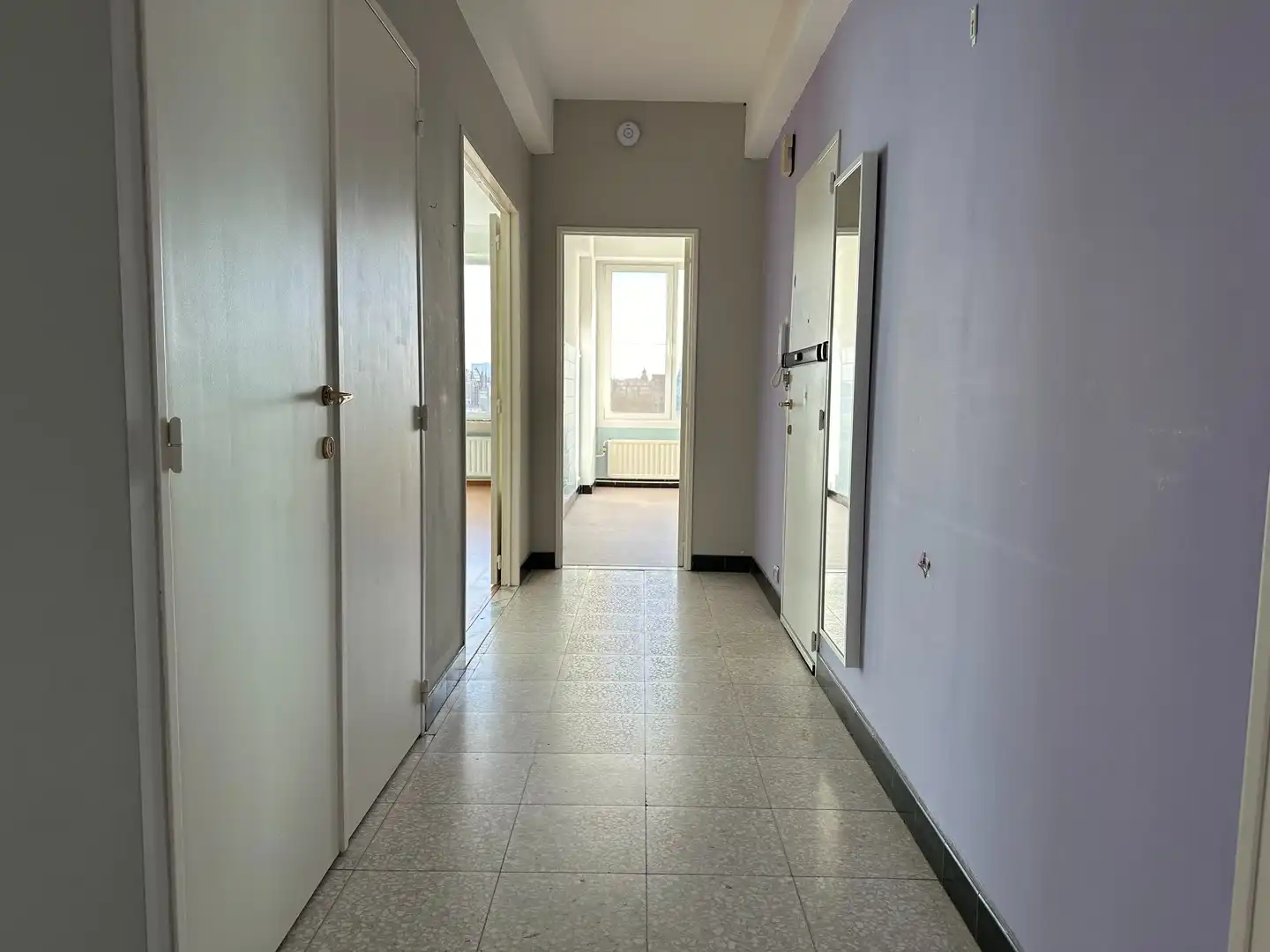 TOP locatie!  Modern 2 slaapkamer appartement. foto 12