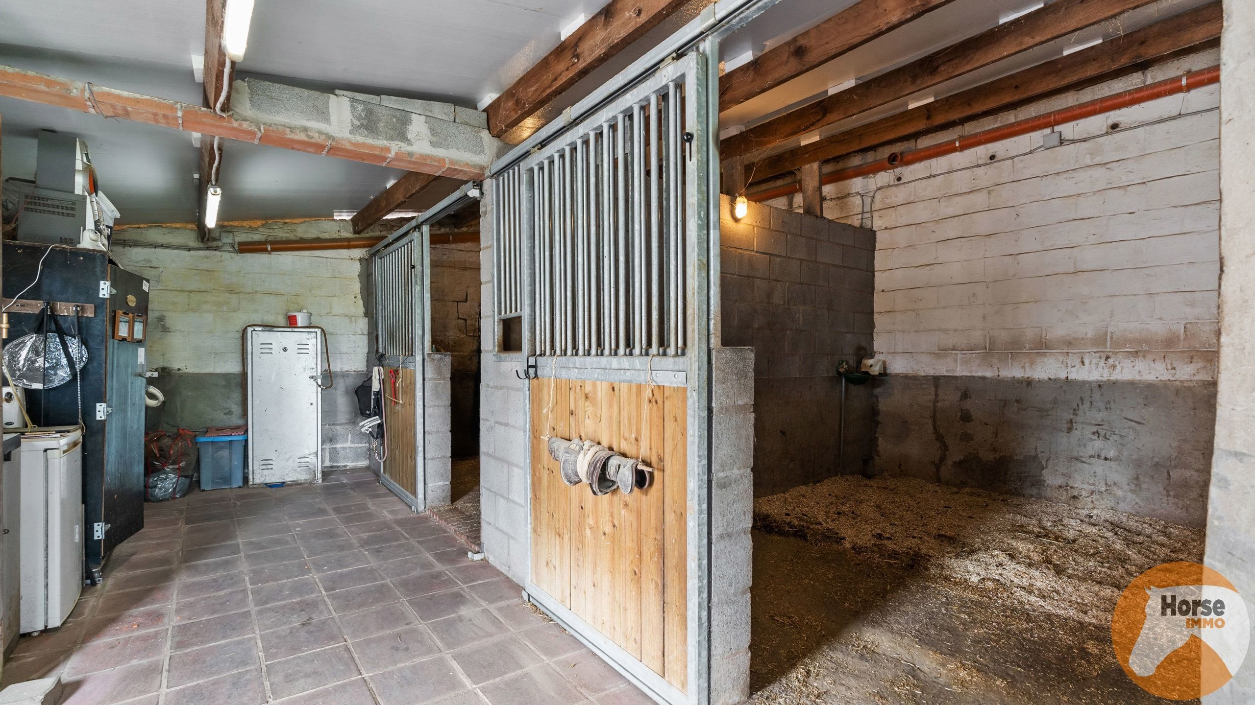  MERCHTEM - Deels gerenoveerde hoeve met stallen op 3,5Ha foto 17