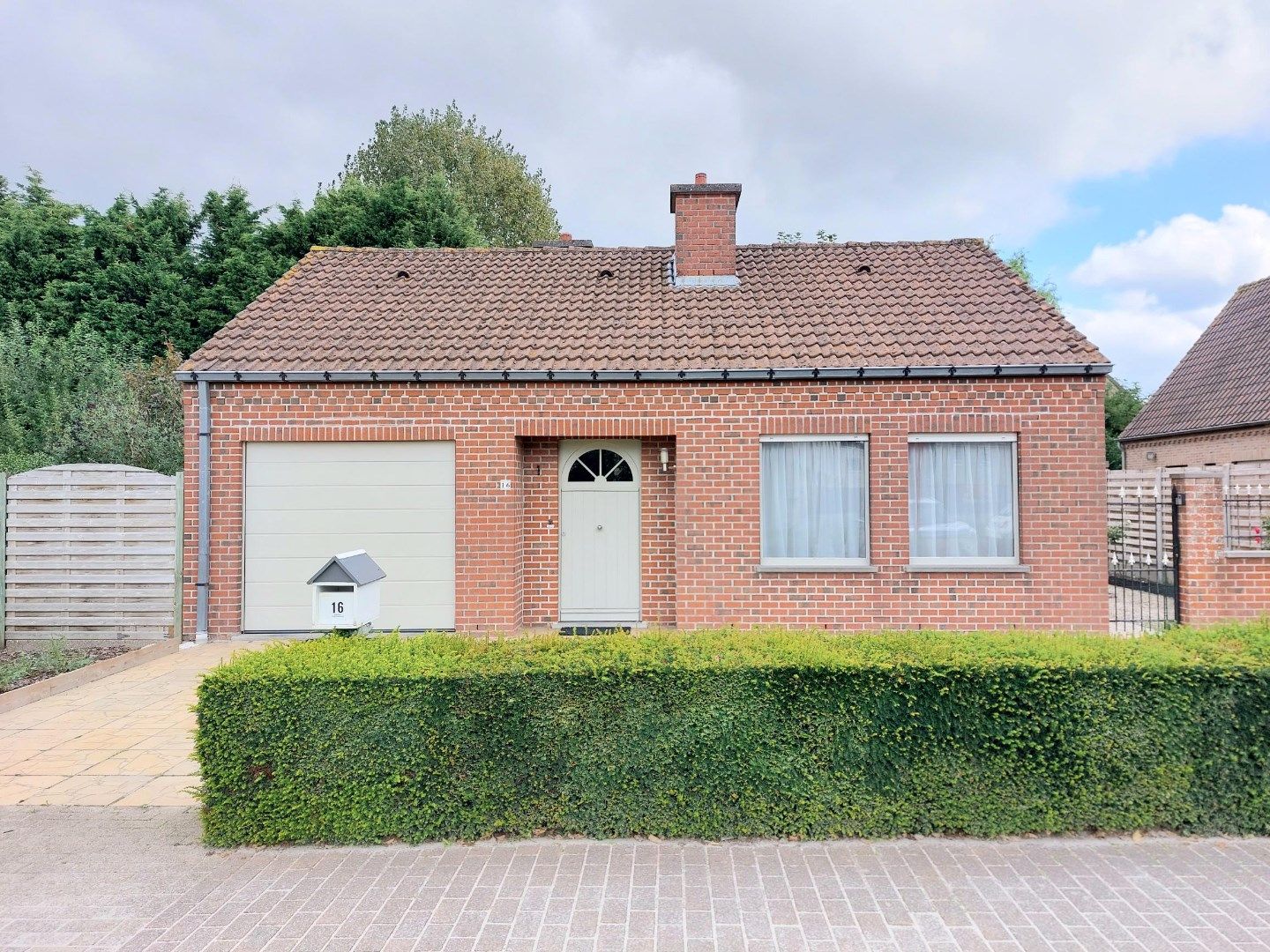 Rustig gelegen verzorgde vrijstaande woning foto 13