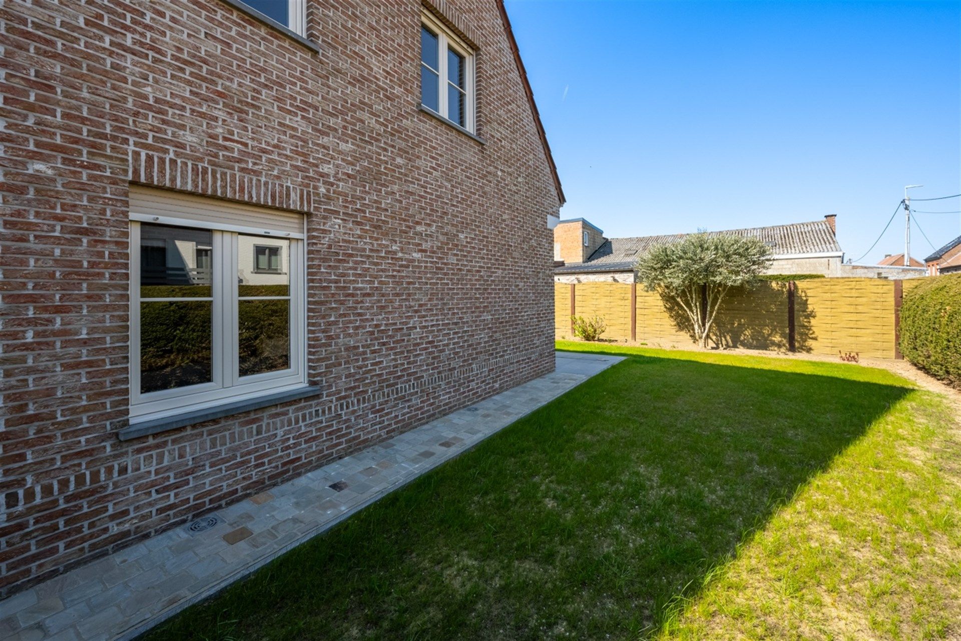 Zeer goed onderhouden open bebouwing te Heldergem foto 27