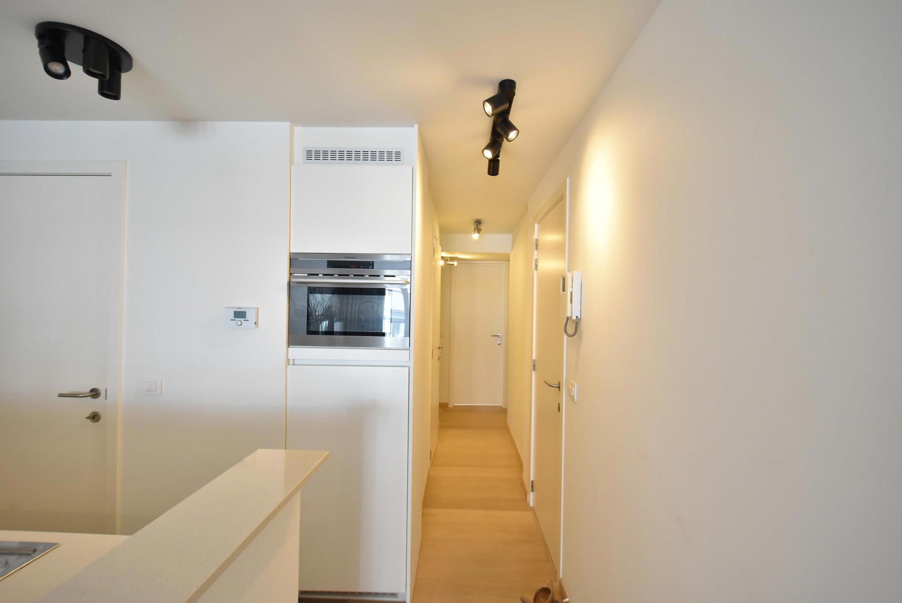 Appartement te huur foto 9