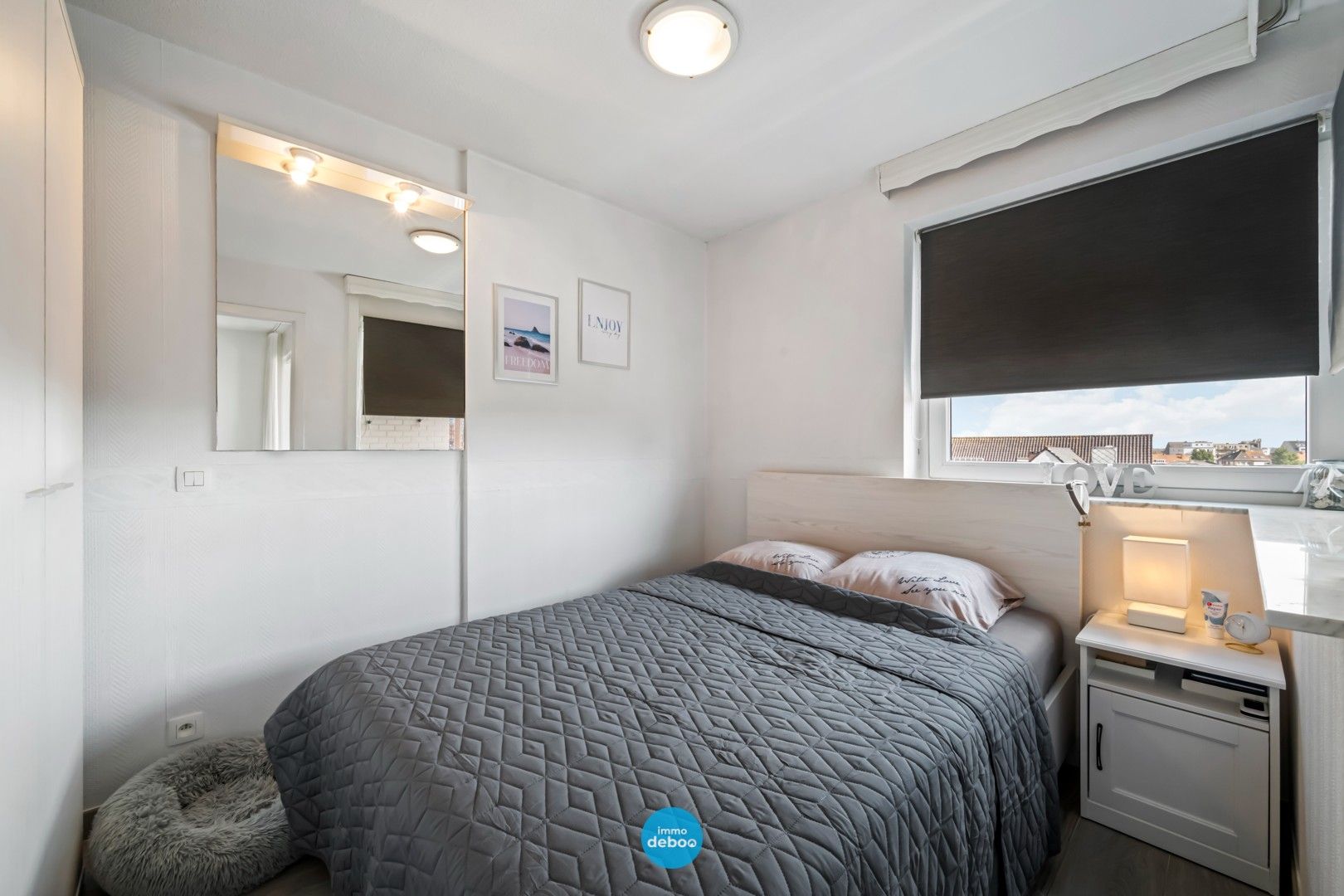 Instapklaar appartement met zonneterras en zijdelings zeezicht foto 8