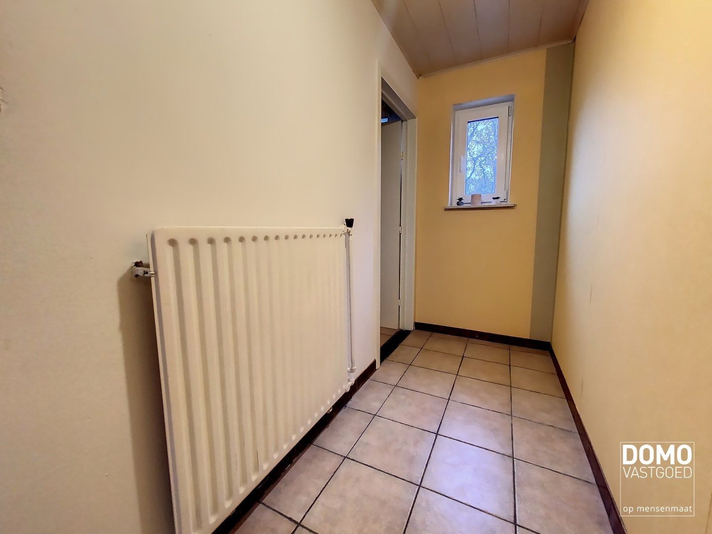 GUNSTIG GELEGEN 2-SLAAPKAMER APPARTEMENT TE LEOPOLDSBURG. foto 4