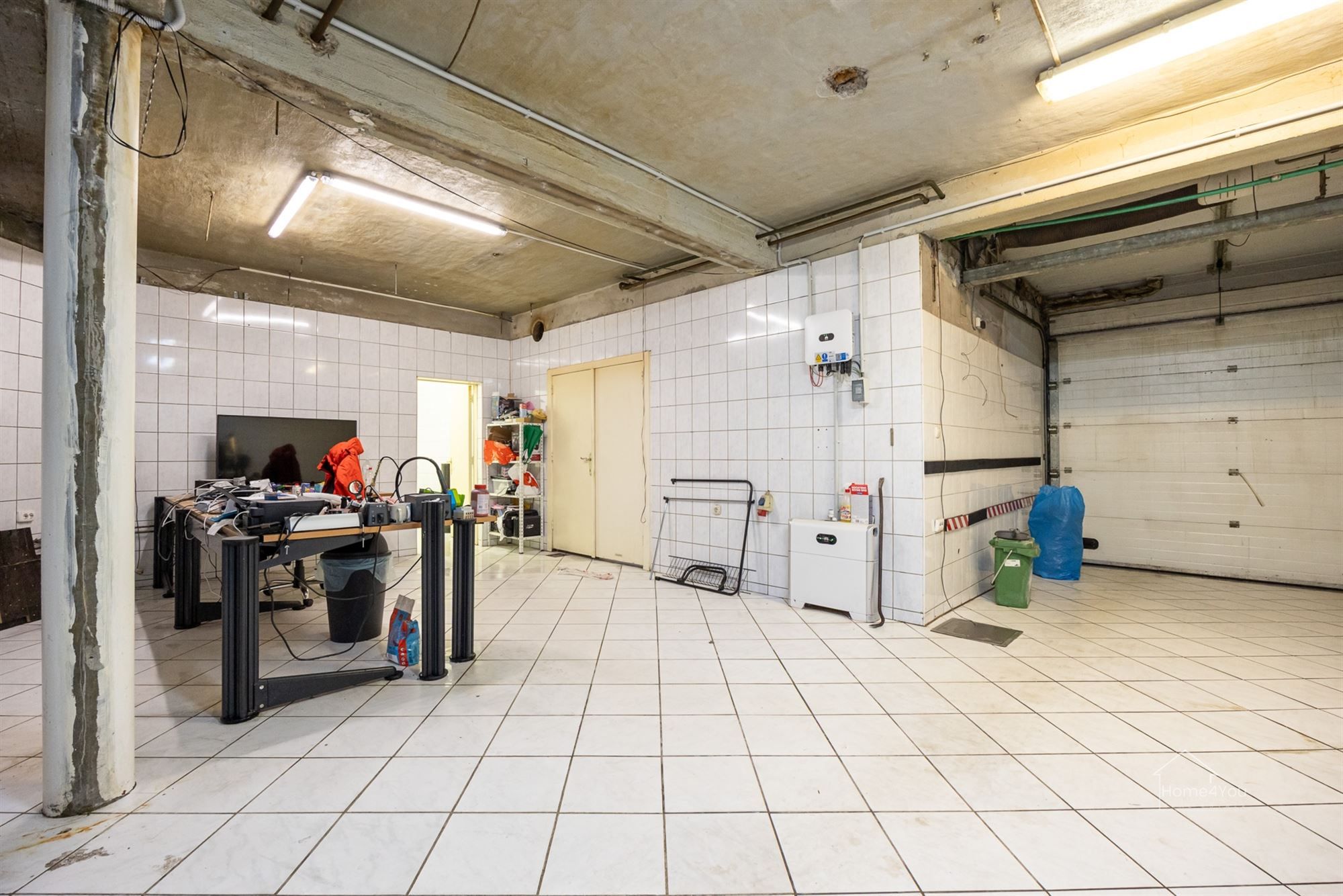 Ruime bel-étage foto 19