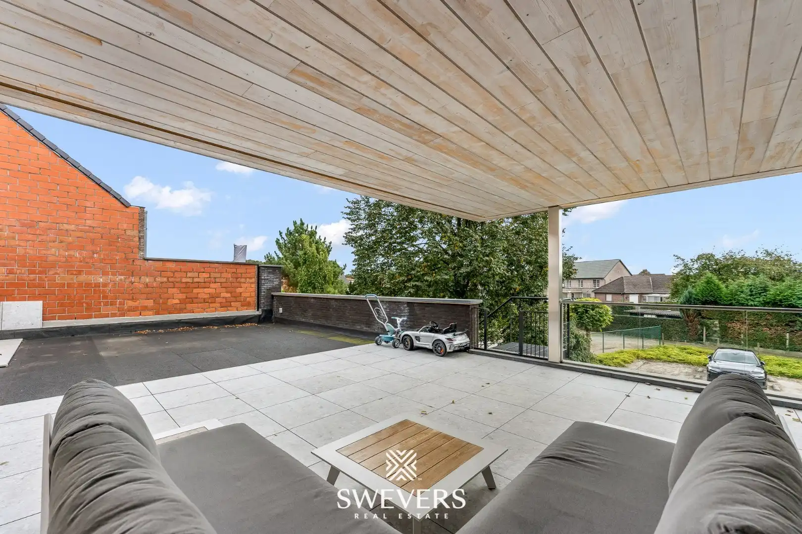 Luxe appartement met 3 slaapkamers in het centrum van Helchteren foto 23