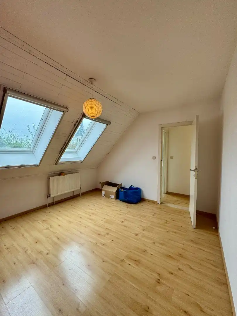 Prima onderhouden woning in centrum Eppegem. foto 21