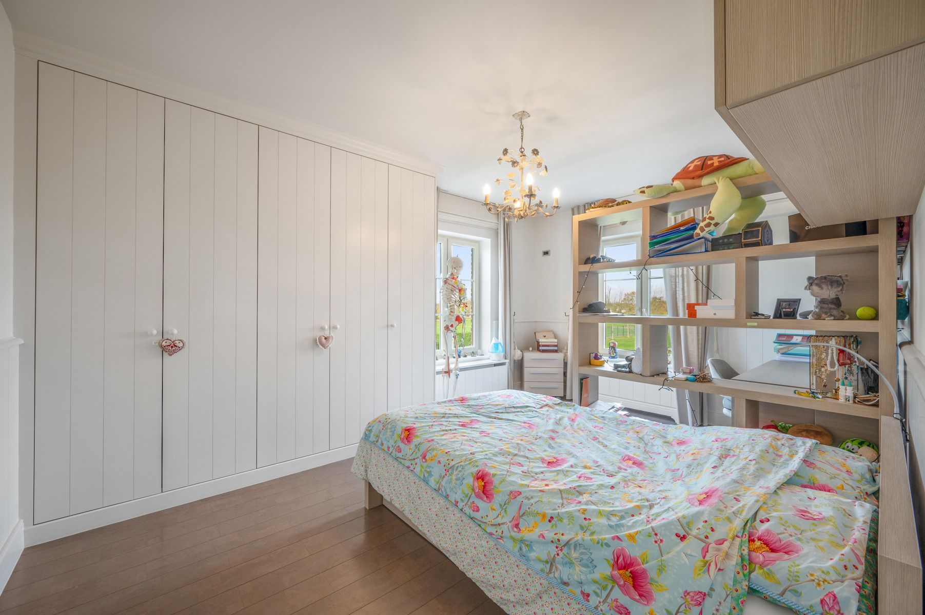 Prachtige villa in tijdloze architectuur te SCHRIEK foto 21