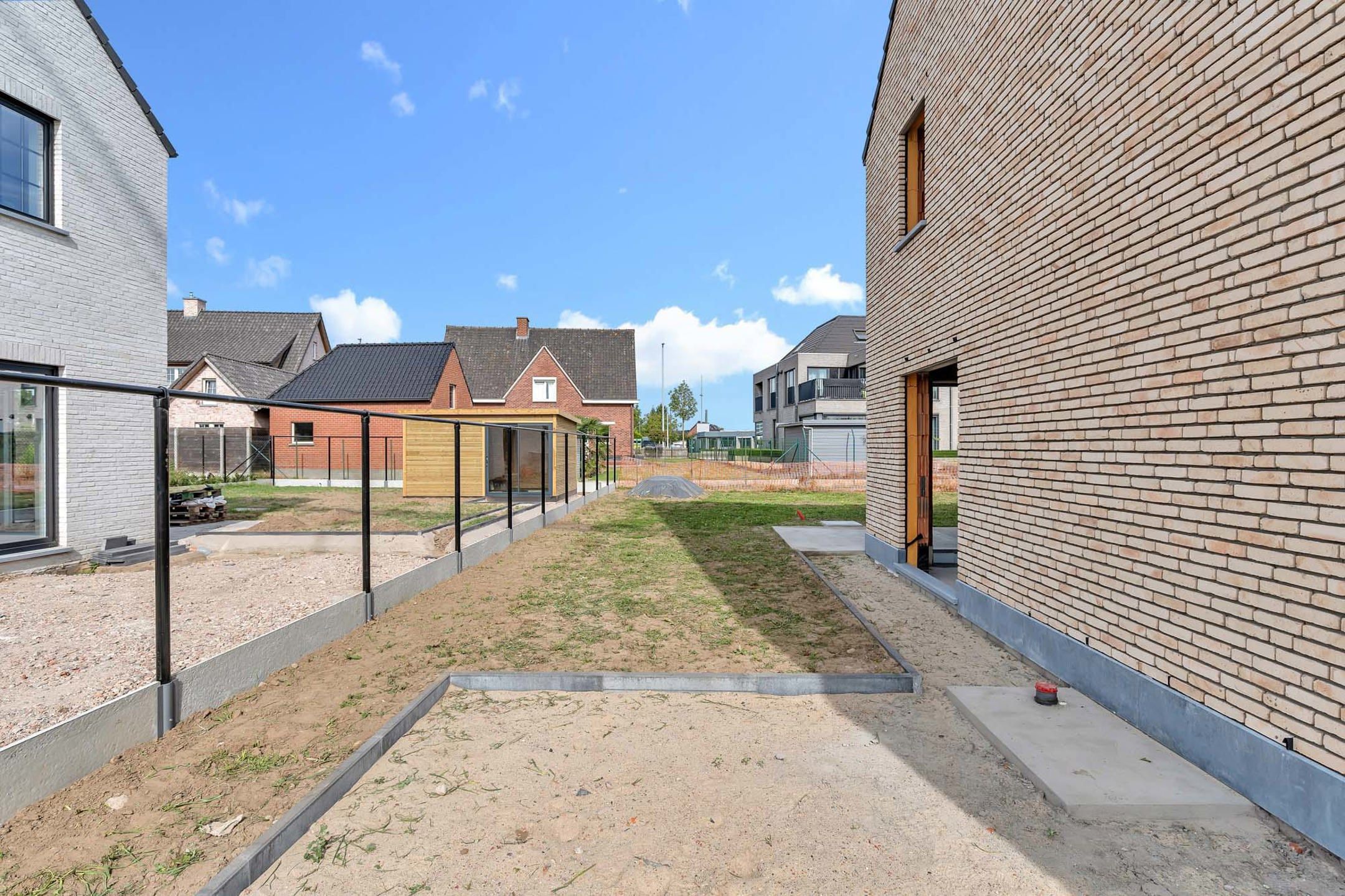 Ruime nieuwbouw HOB, water- en winddicht foto 13