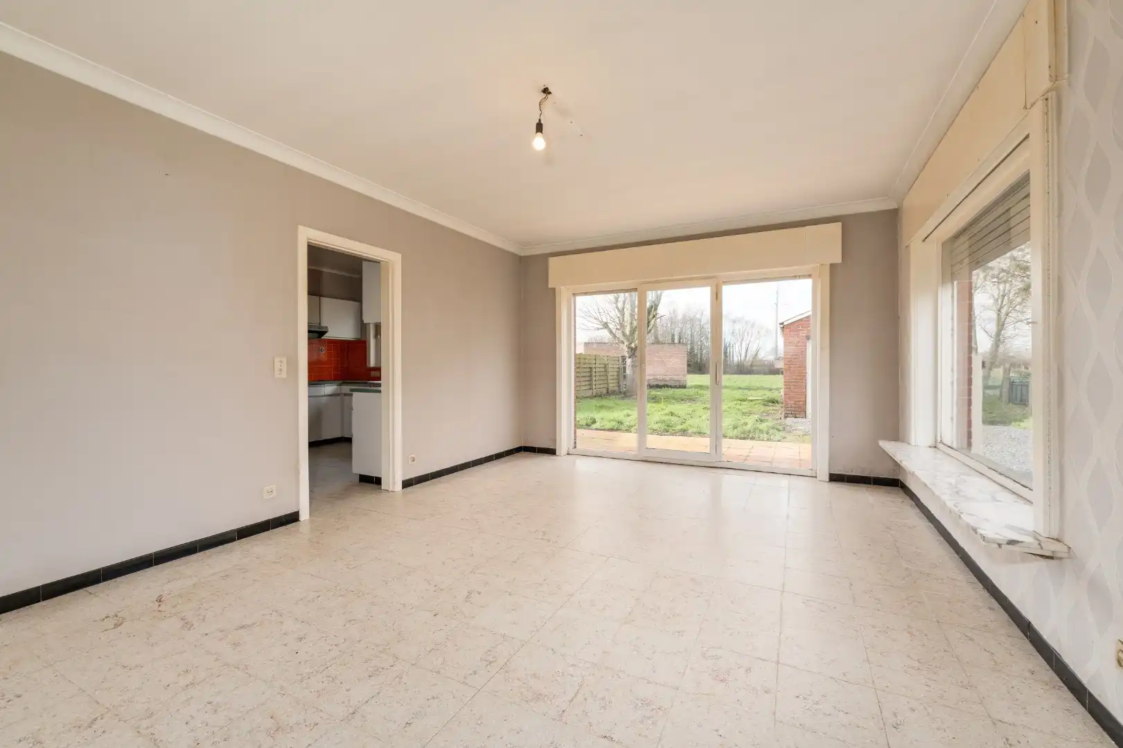 Halfopen blikvanger met grote tuin en 4 slaapkamers in rustige woonwijk in koekelare foto 13