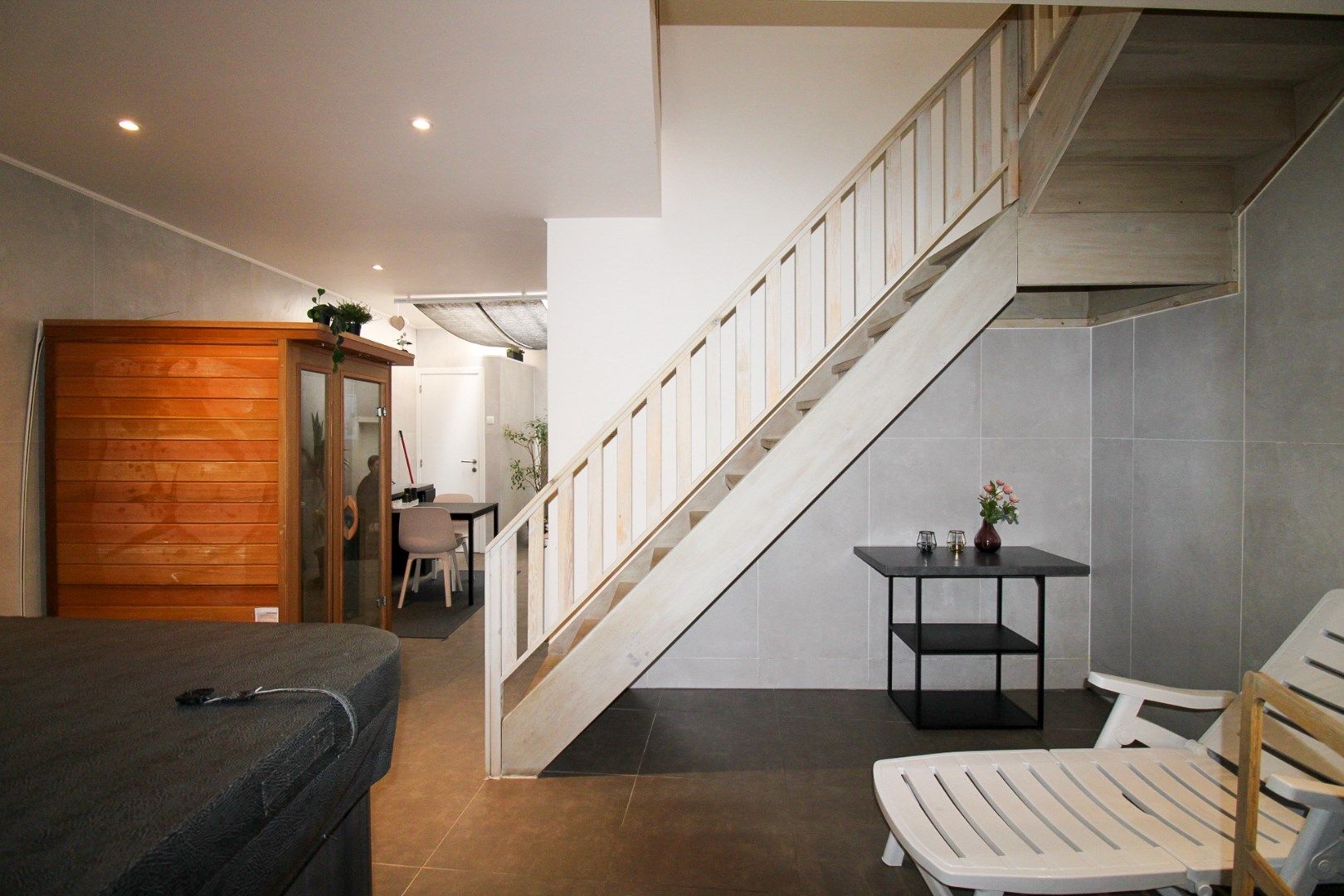 Veelzijdig handelshuis met woonst en luxueuze B&B op toplocatie aan de Markt van Temse! foto 23