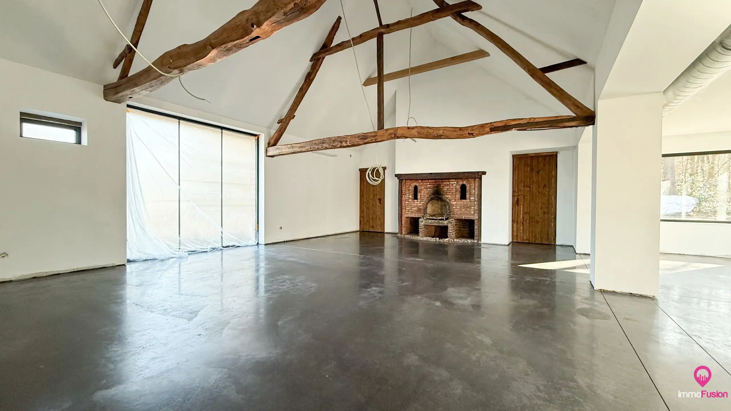 Multifunctioneel horecapand op een perceel van 1.9 hectare! foto 9