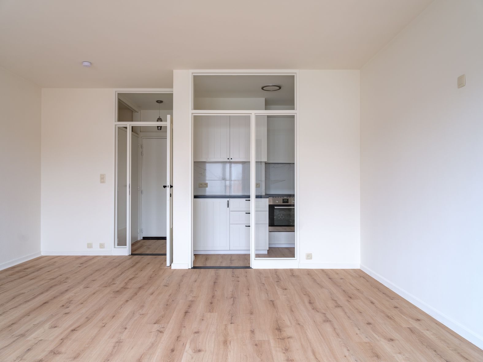 Gerenoveerde knusse studio met schitterend uitzicht! foto 2