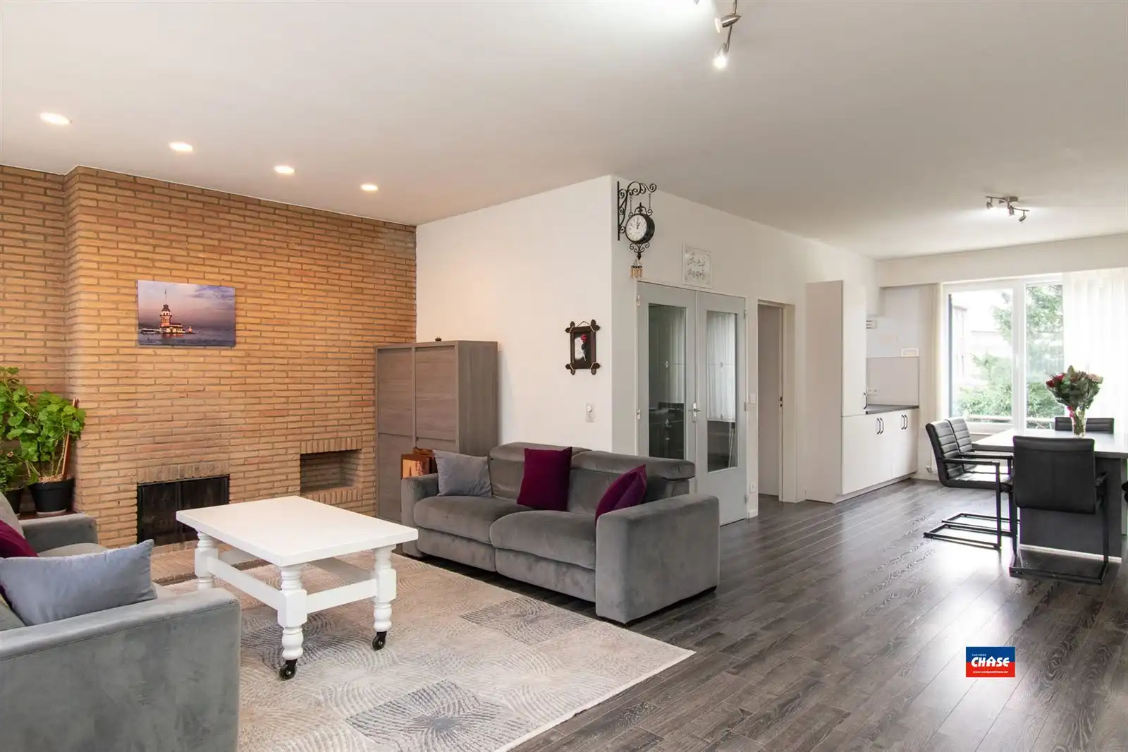 Bel-étage met 4 slaapkamers en tuin foto 2