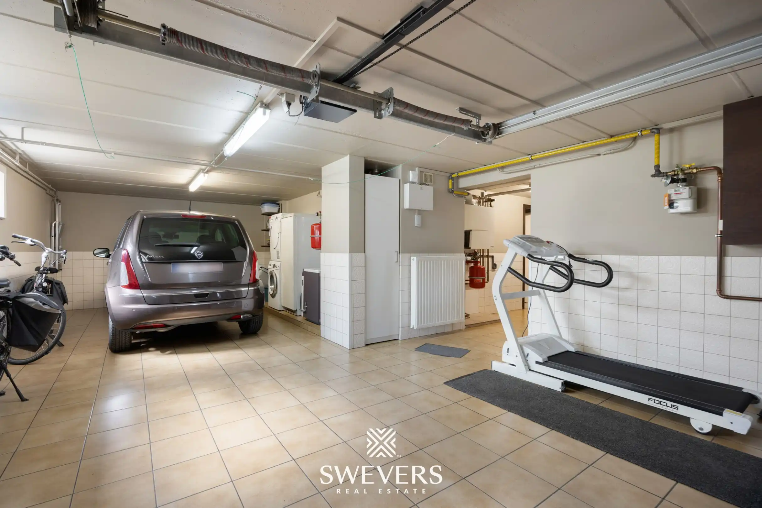 Instapklare open bebouwing met 3 slaapkamers en ruime garage in Heusden-Zolder foto 20