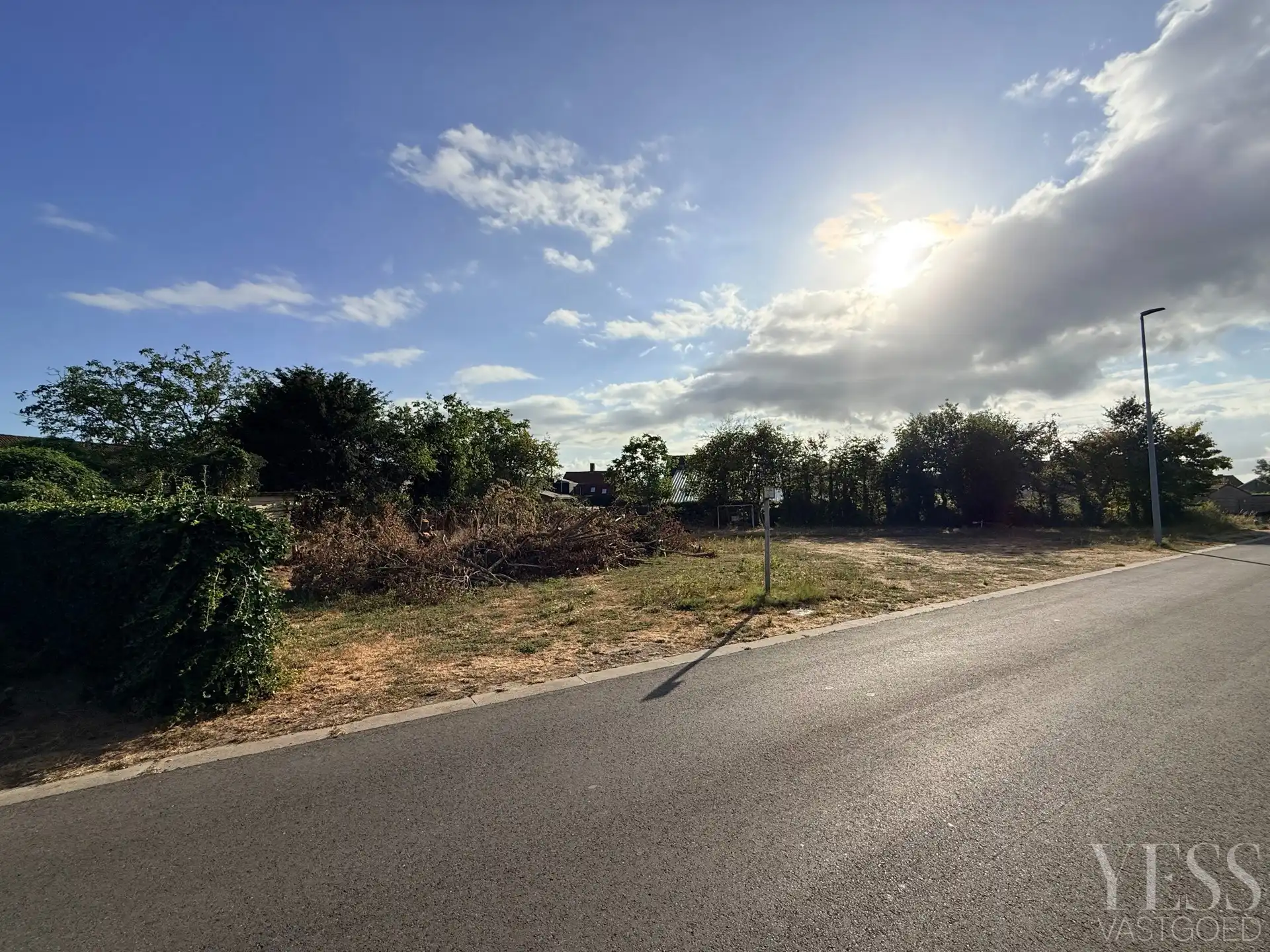 Bouwgrond voor 2 woningen foto 4