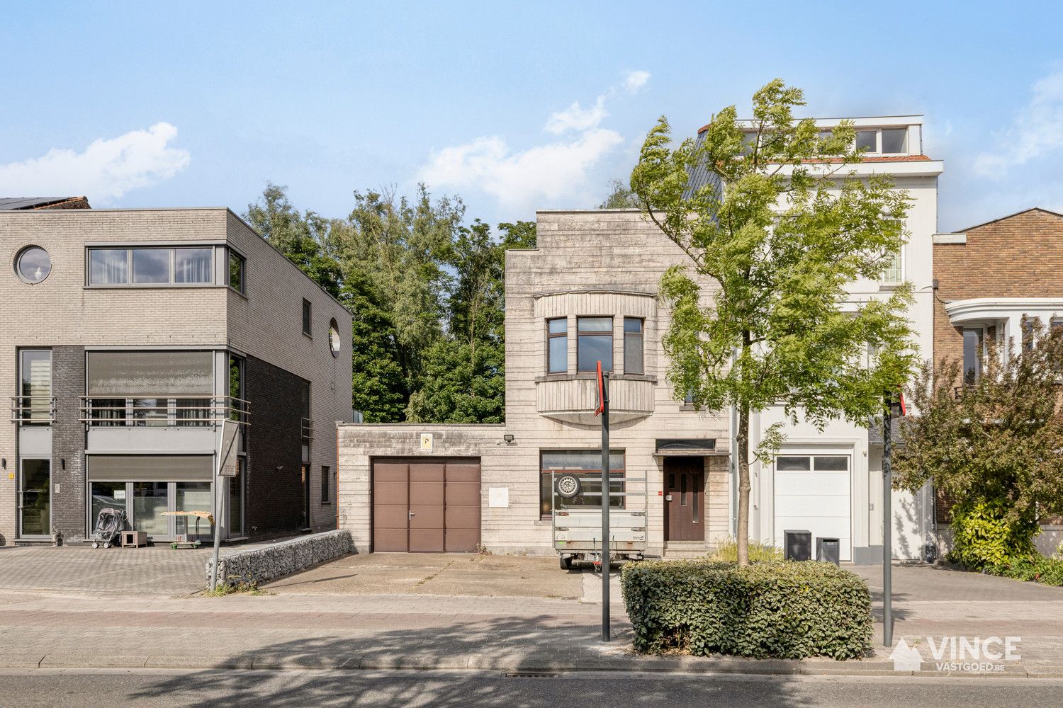 Woning met ruim magazijn foto 22