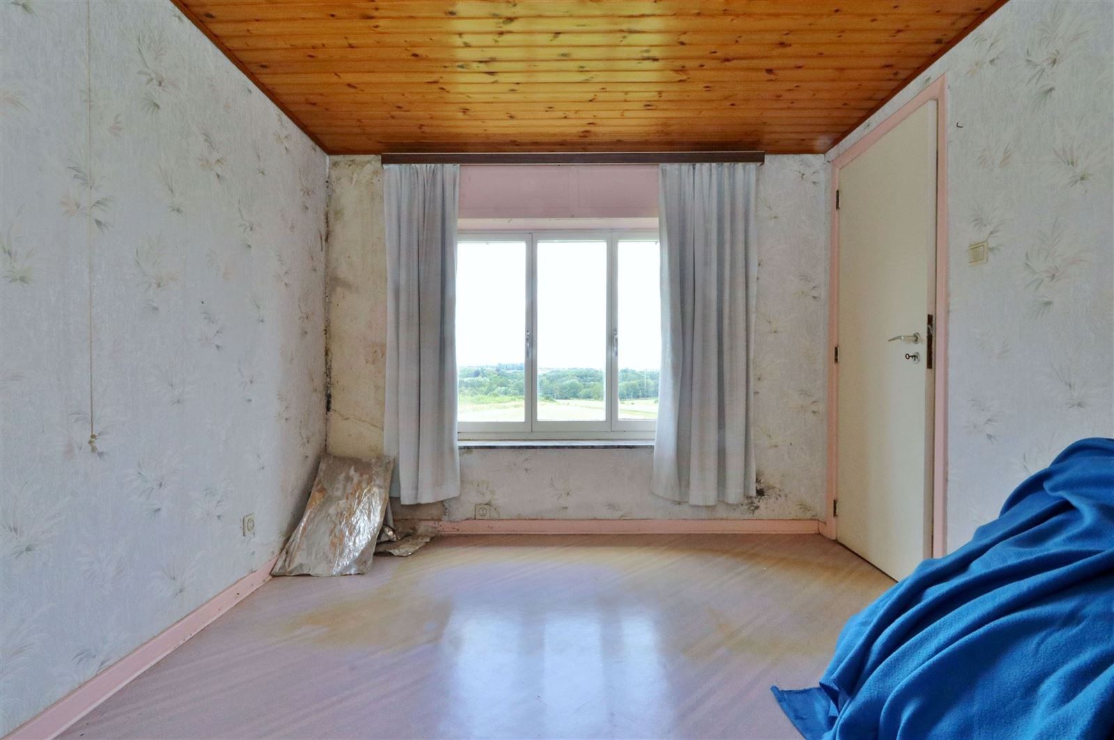 Te renoveren 3-gevelwoning met 3 slaapkamers te Lembeek foto 16