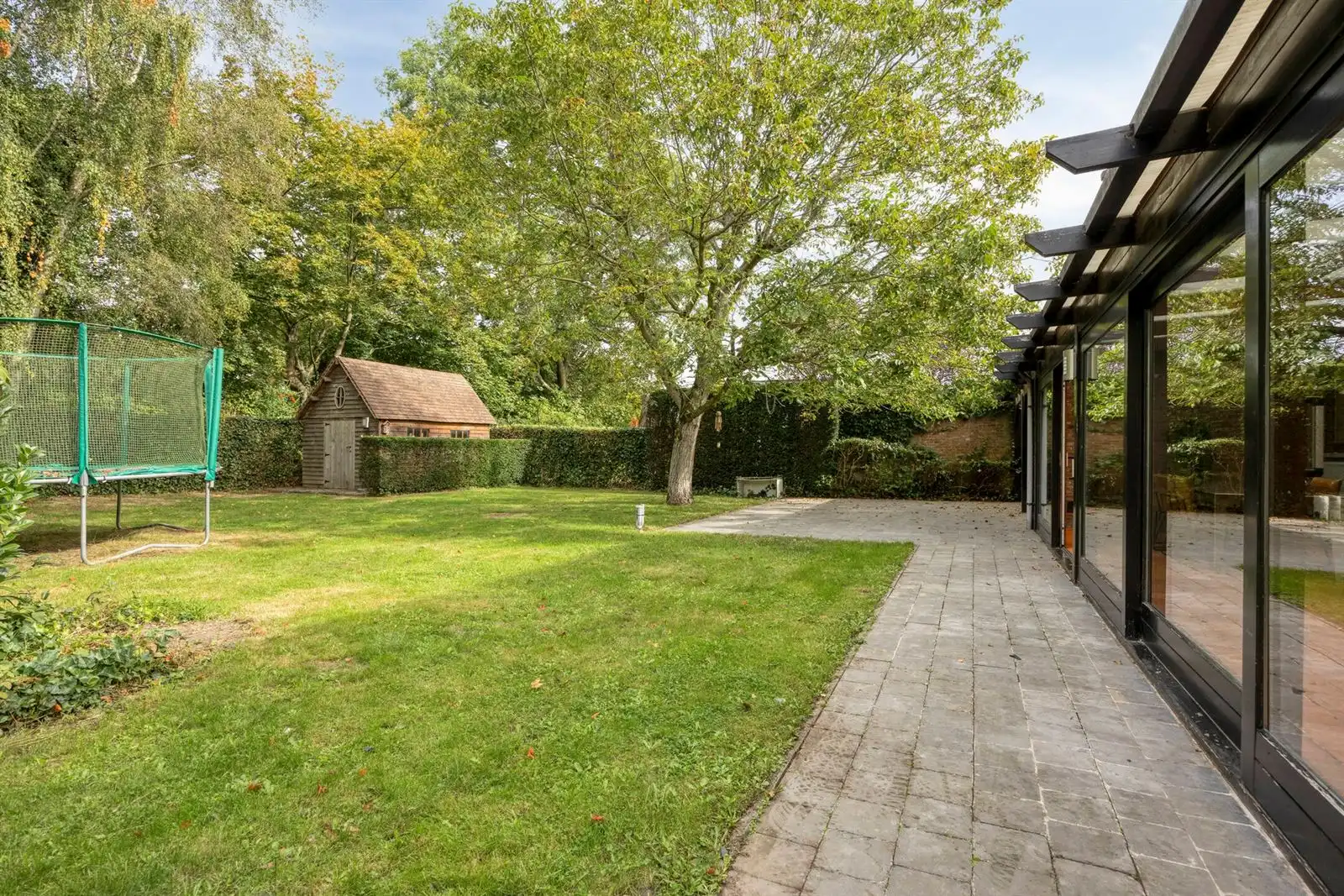 Prachtige open bebouwing met 3 slaapkamers, bureau en ruime tuin op toplocatie te Lint foto 33